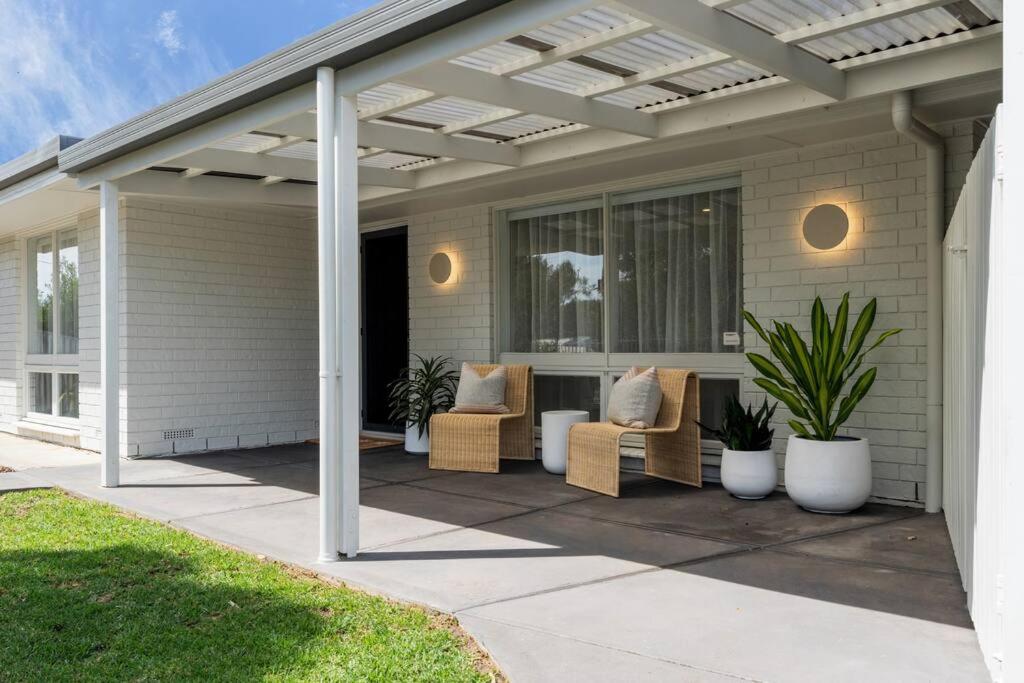 Bayleaf Retreat Family and Pet Friendly Beach Escape