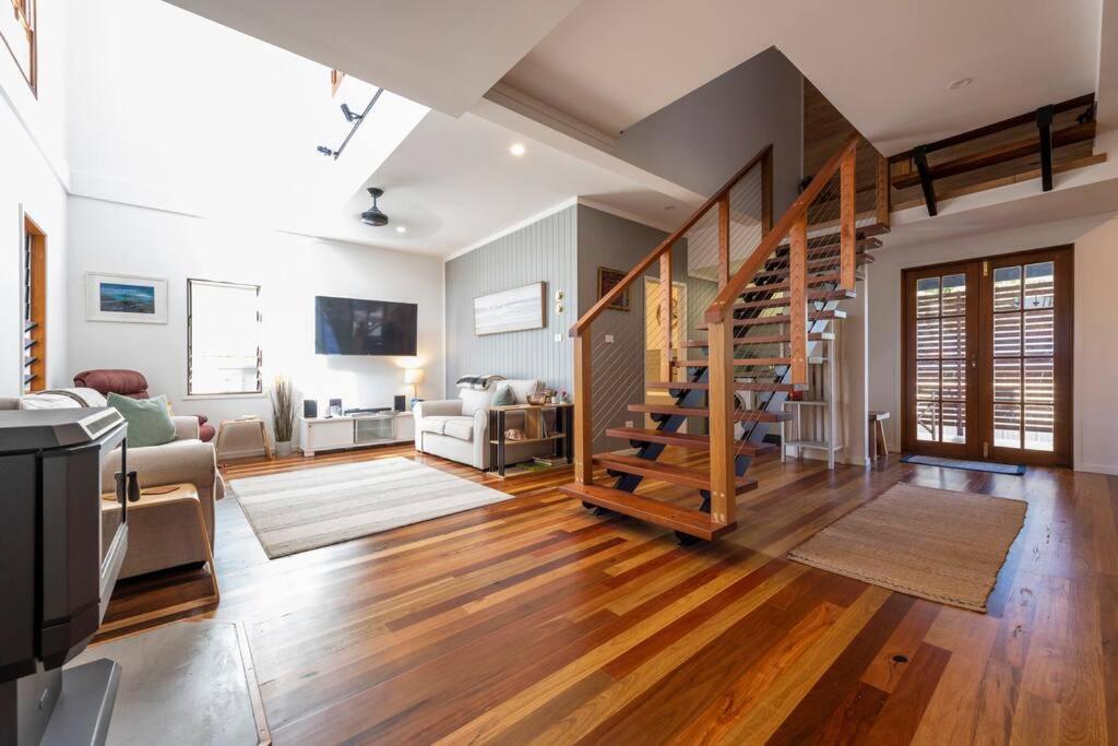 The Block House -LJHooker Yamba