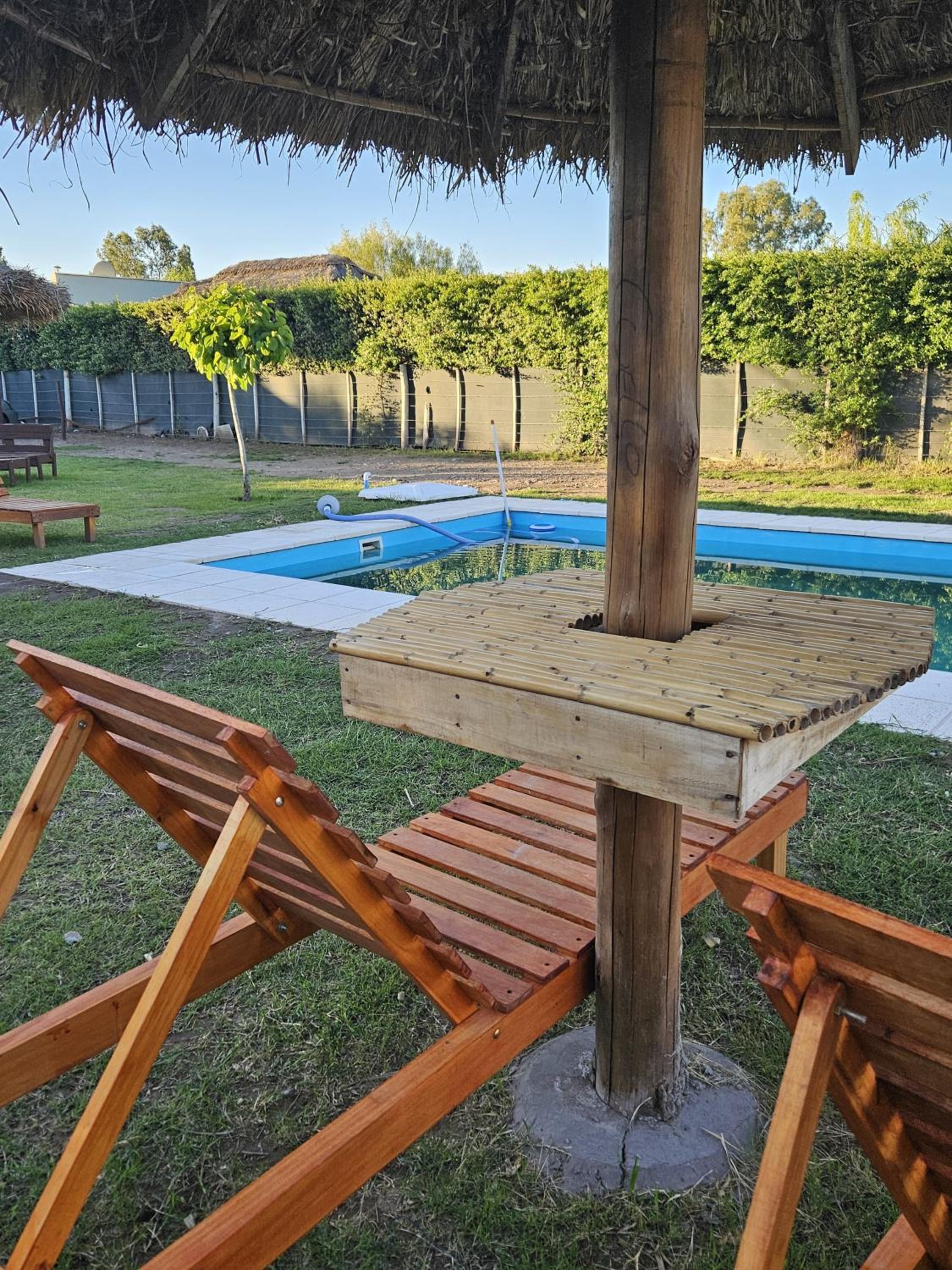 Casa con pileta privada en complejo de cabañas CABLE A TIERRA Syrah San Rafael
