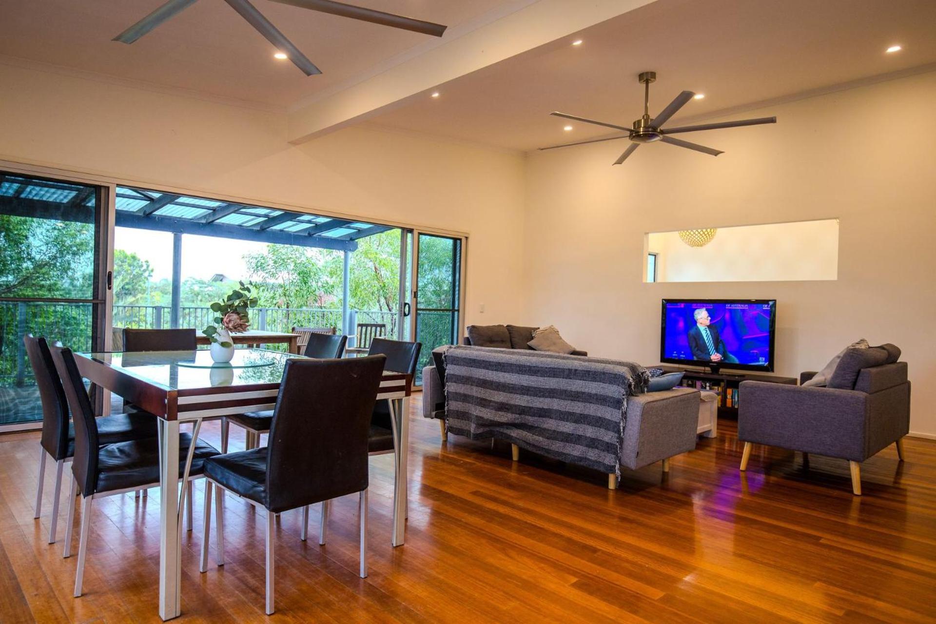 4 Coolberry Court - Rainbow Beach. Swimming pool