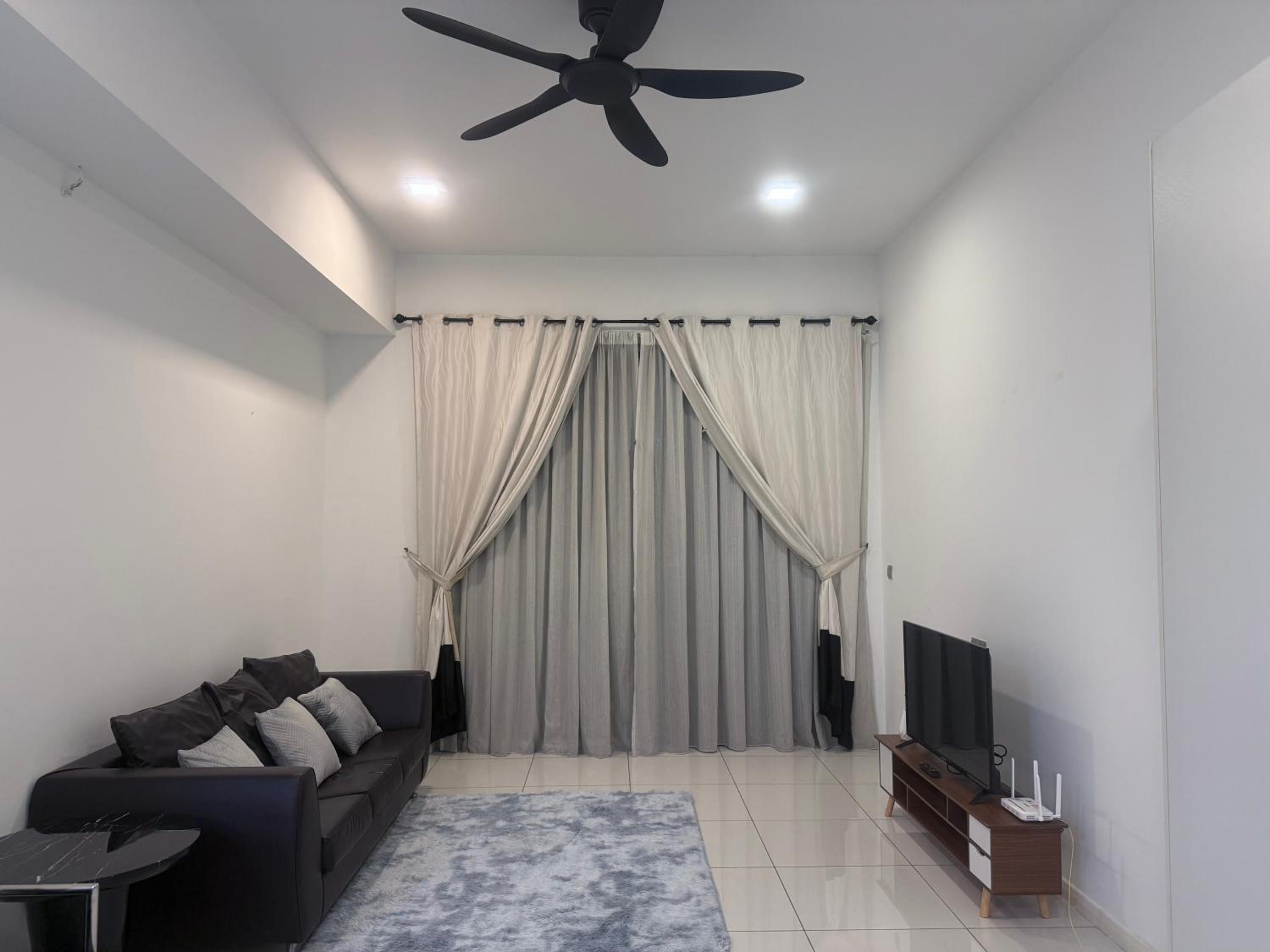 Cozy Downtown 2BR at M Suites, Embassy Row