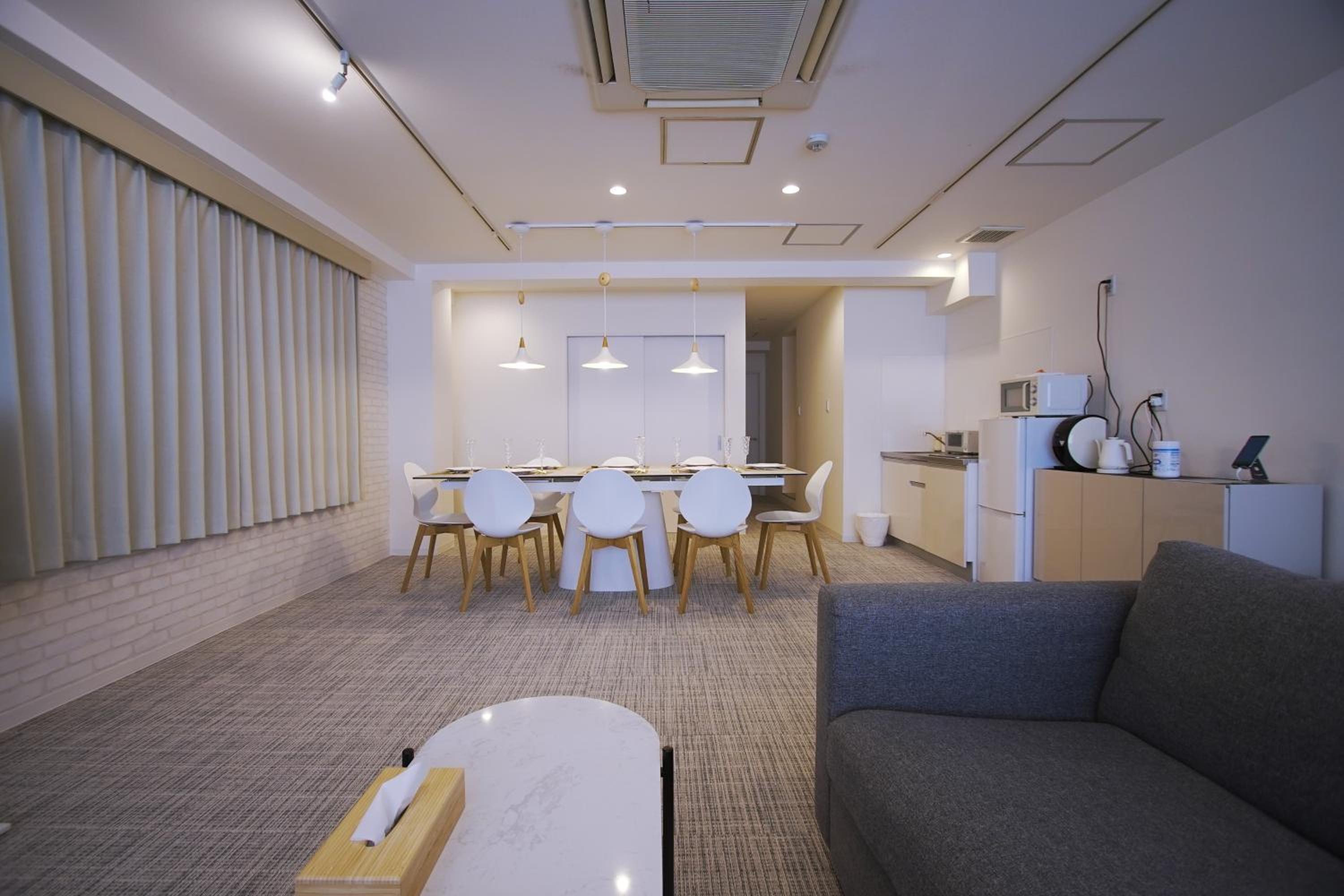 INOVE VILLA OSAKA -118 sqm , 2 Bedrooms , 7 Double Beds , Max 14 ppl- Great Access to USJ & Namba