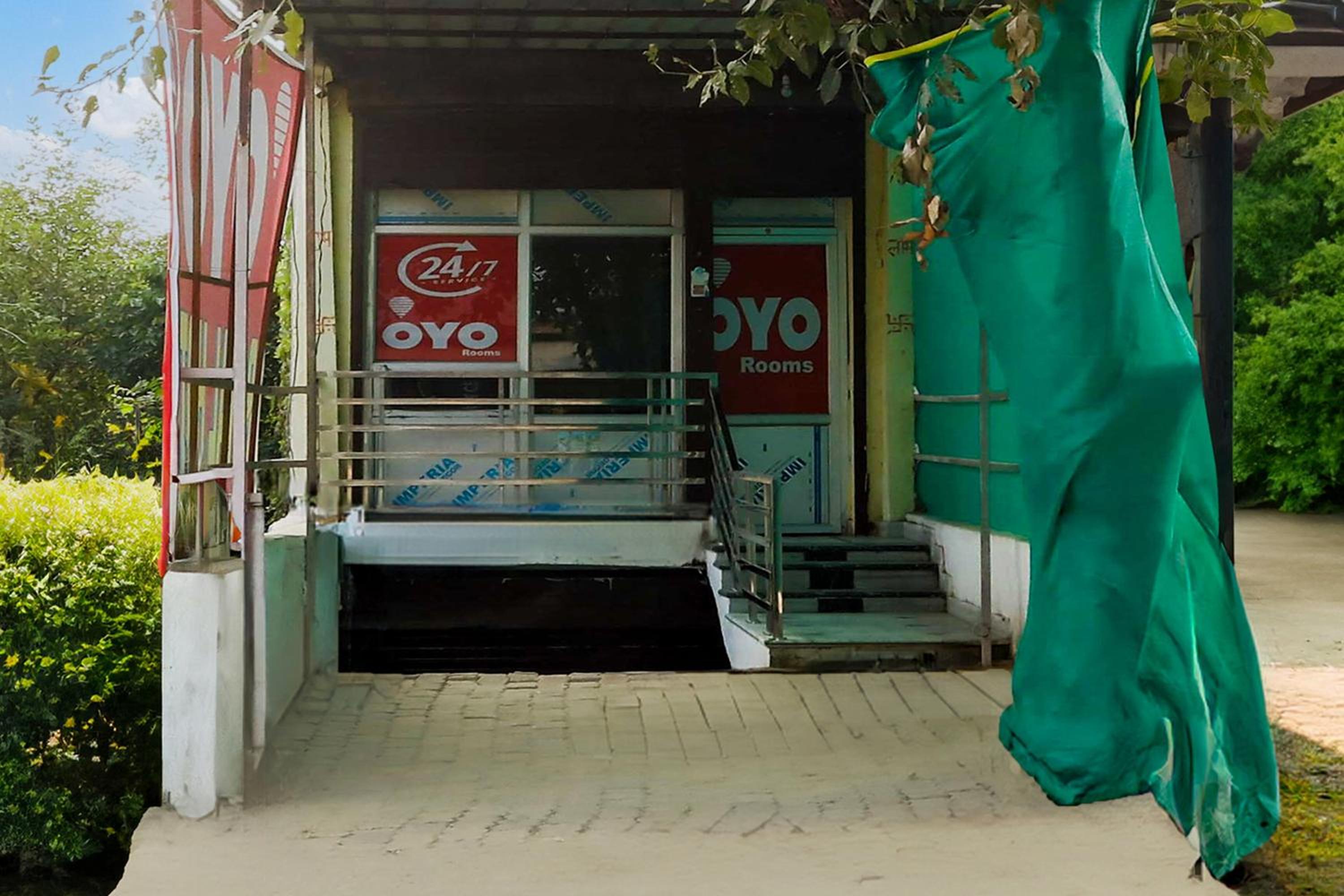 Hotel O ROYAL HOTEL