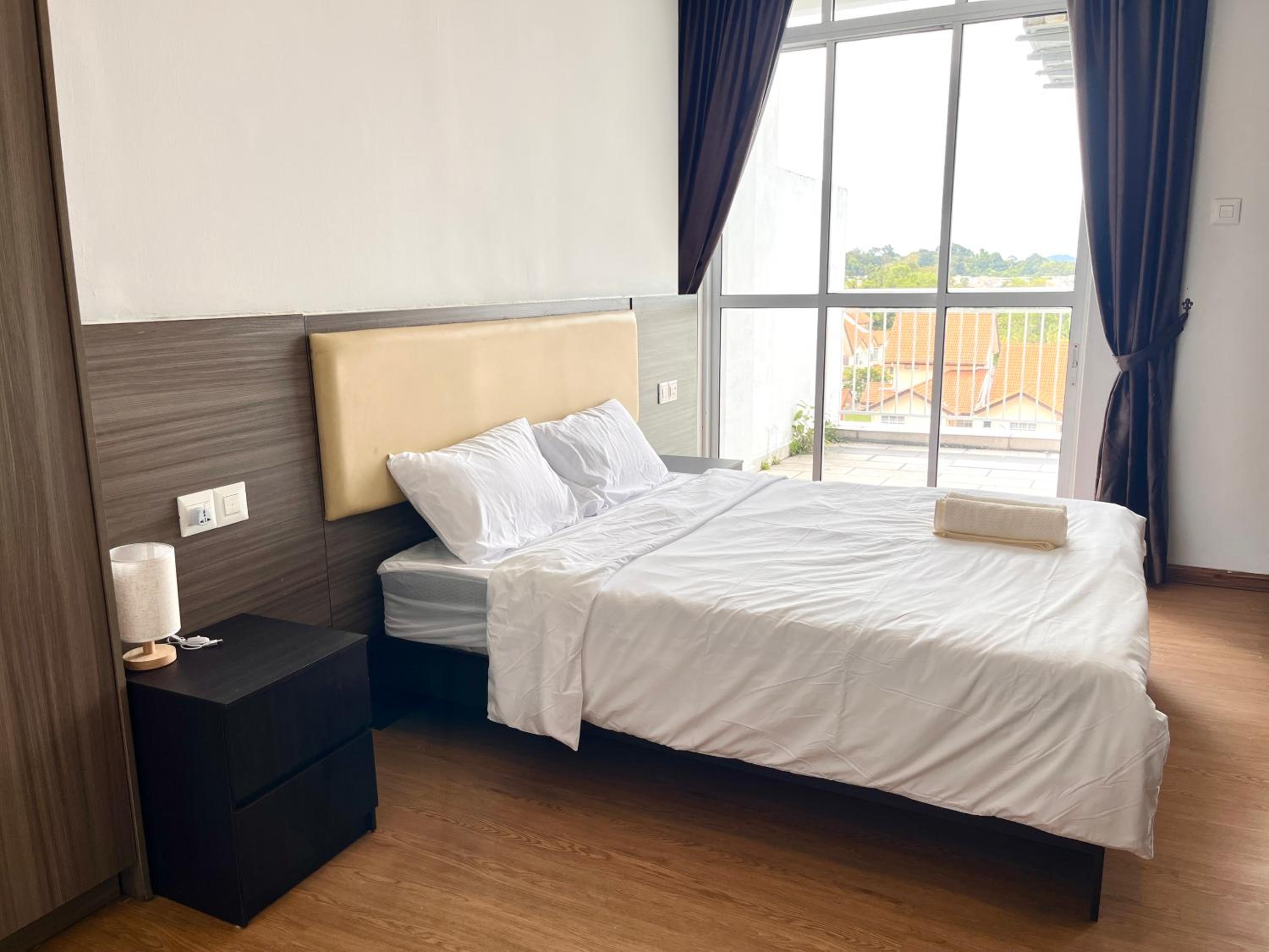 Hillton Suites