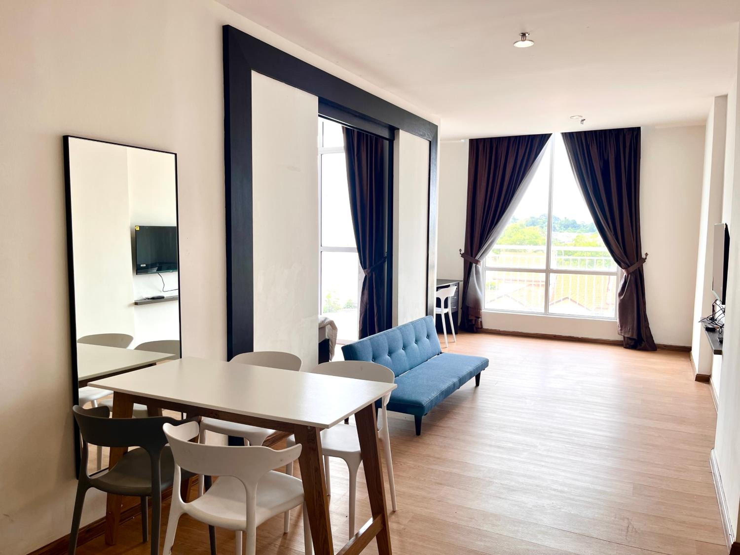 Hillton Suites
