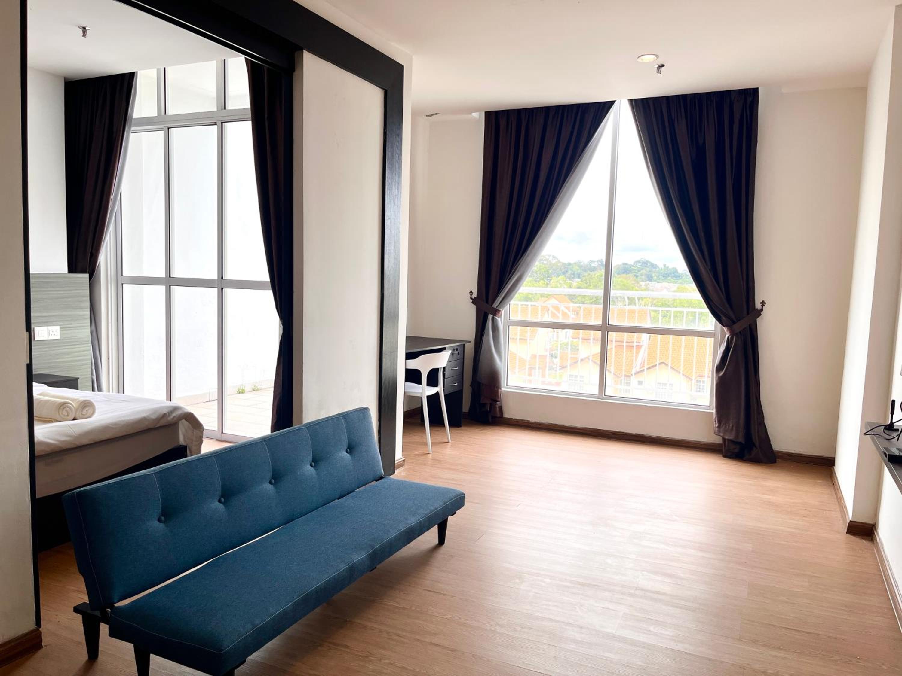 Hillton Suites