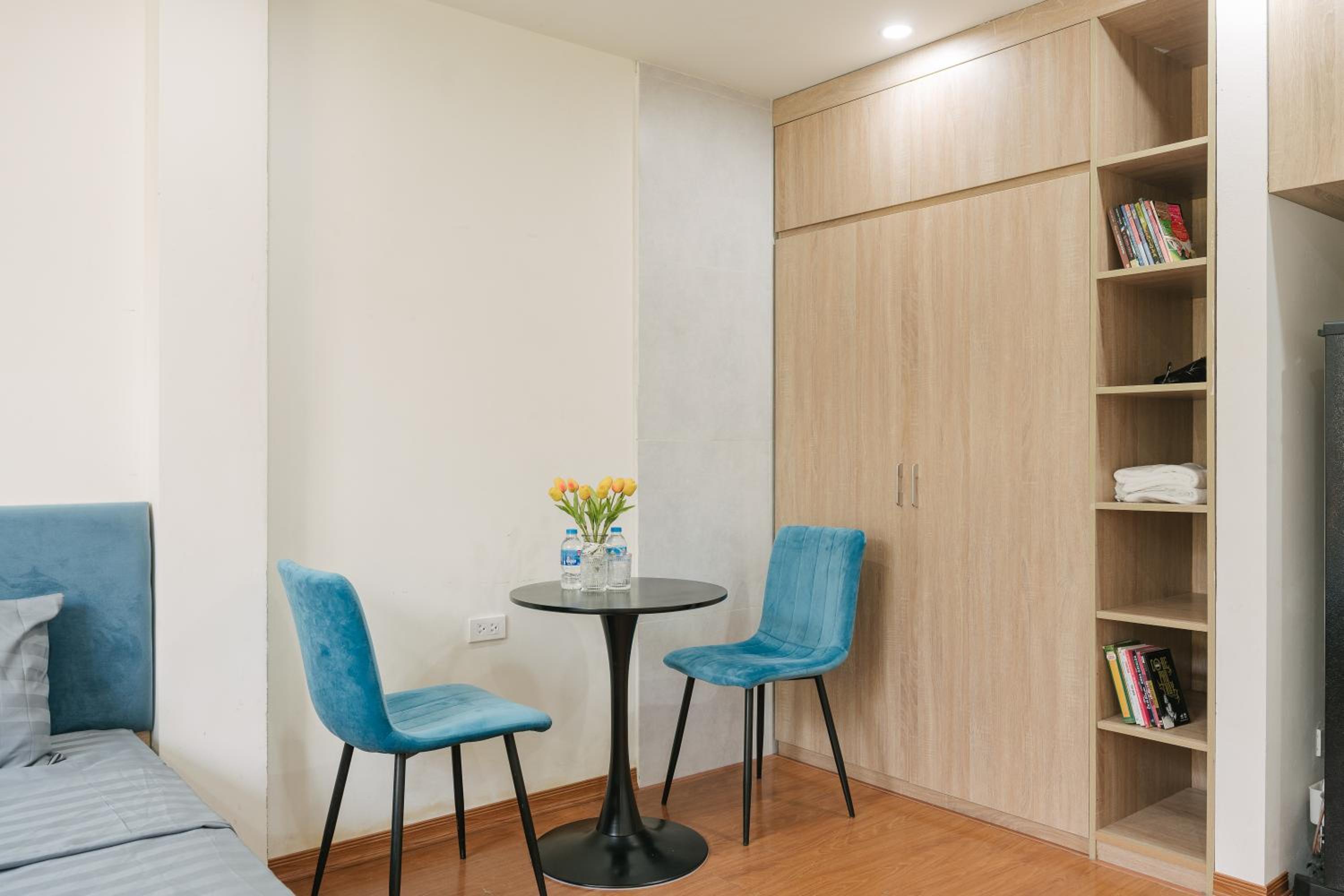 Oikia Apartment