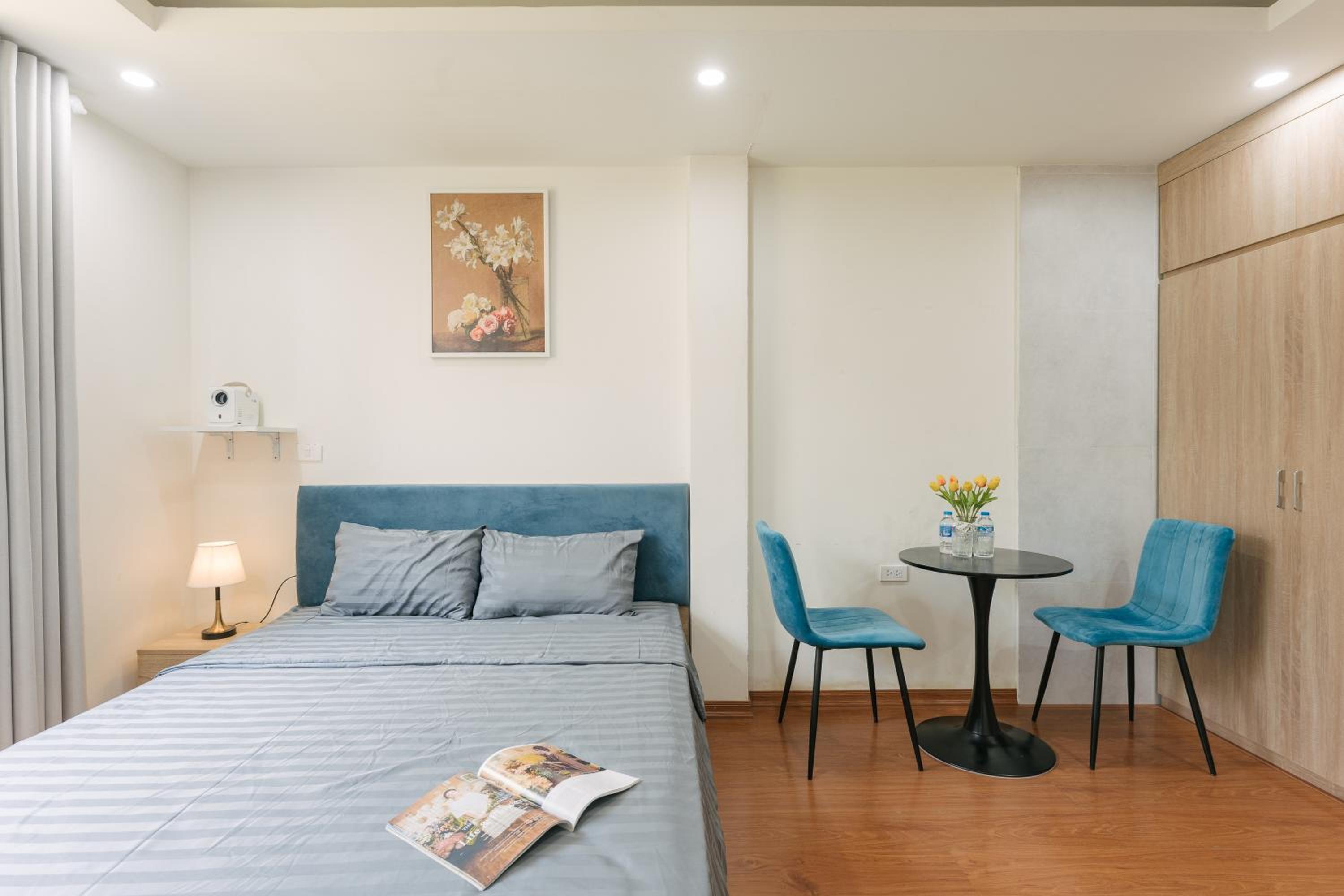 Oikia Apartment
