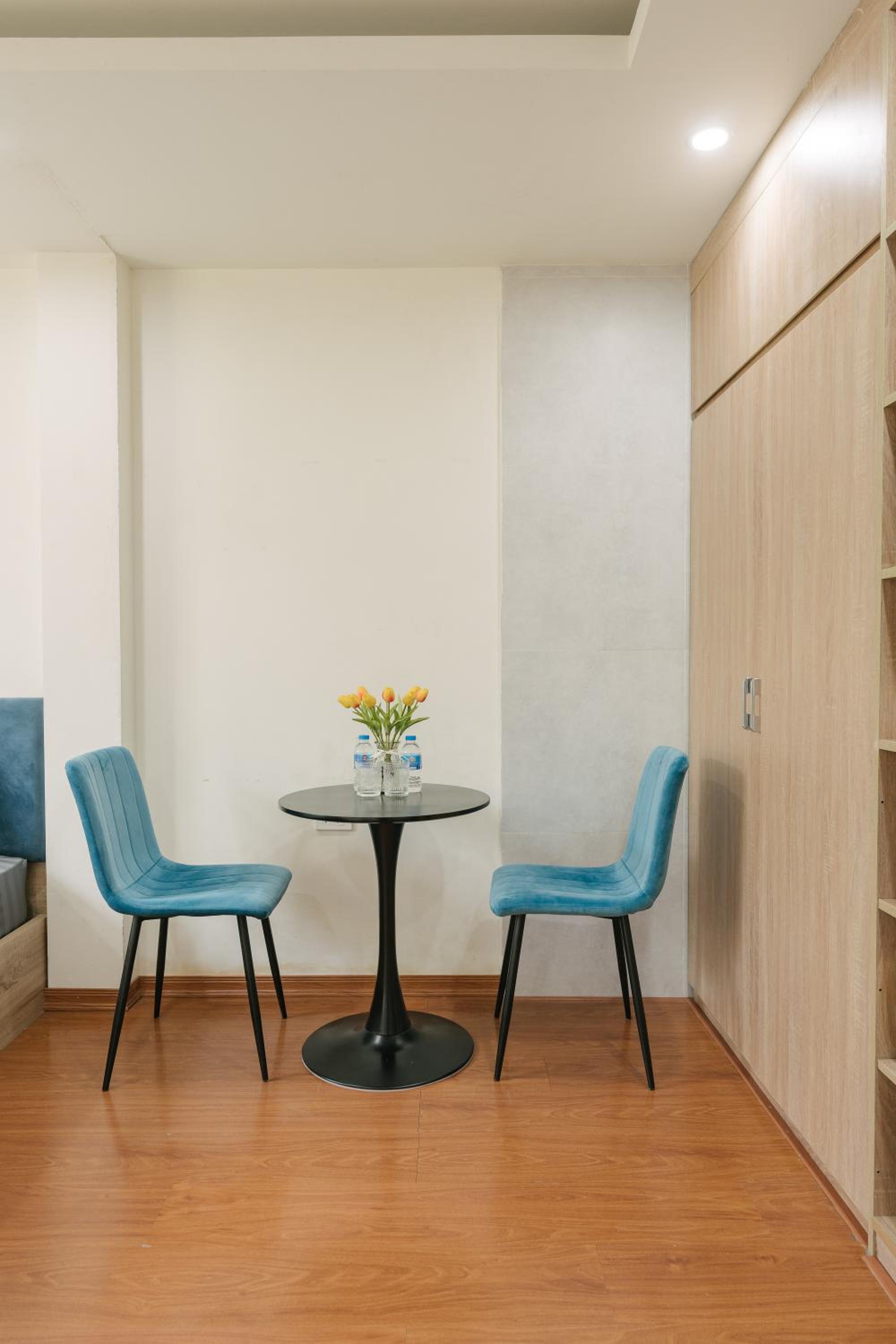 Oikia Apartment