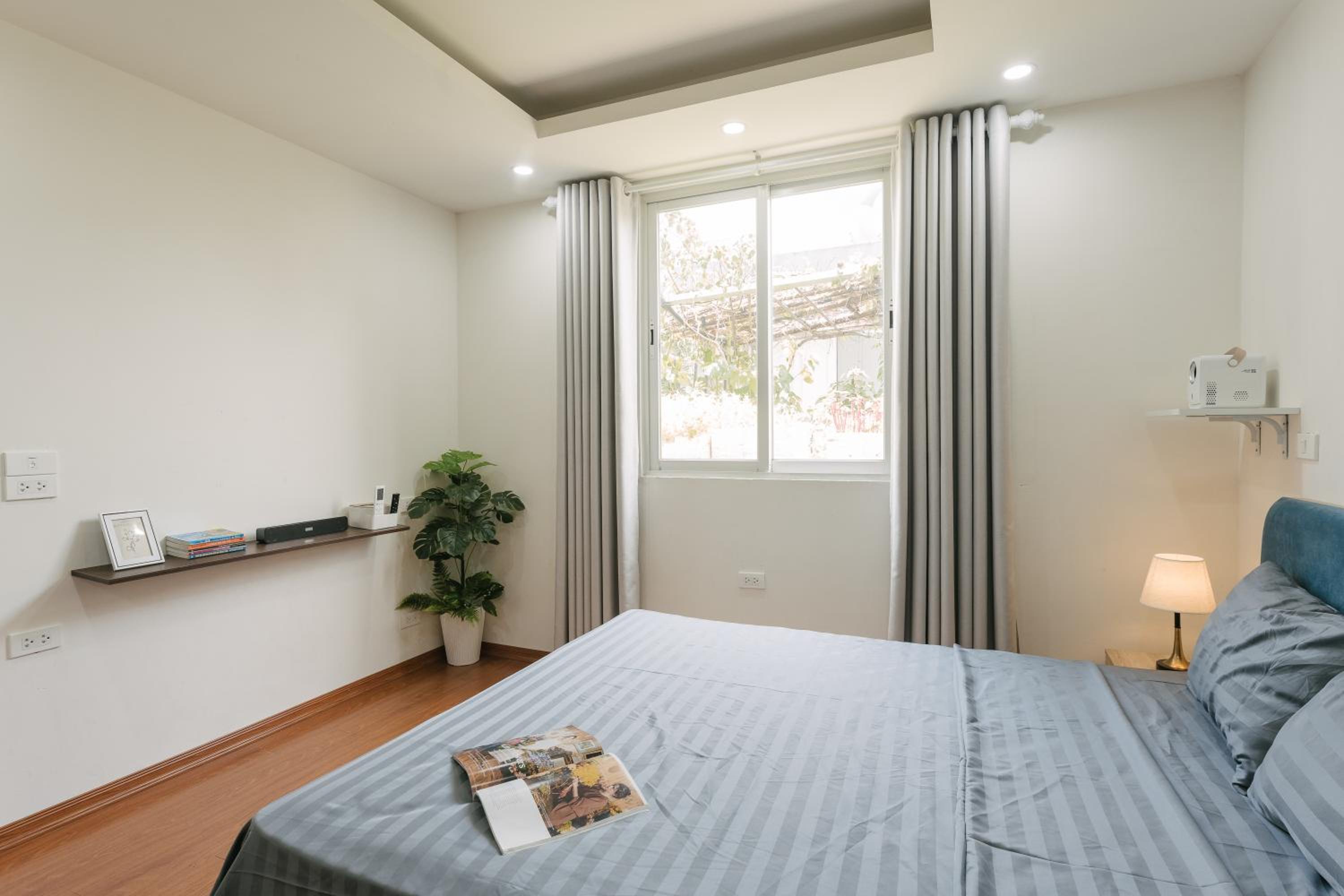 Oikia Apartment