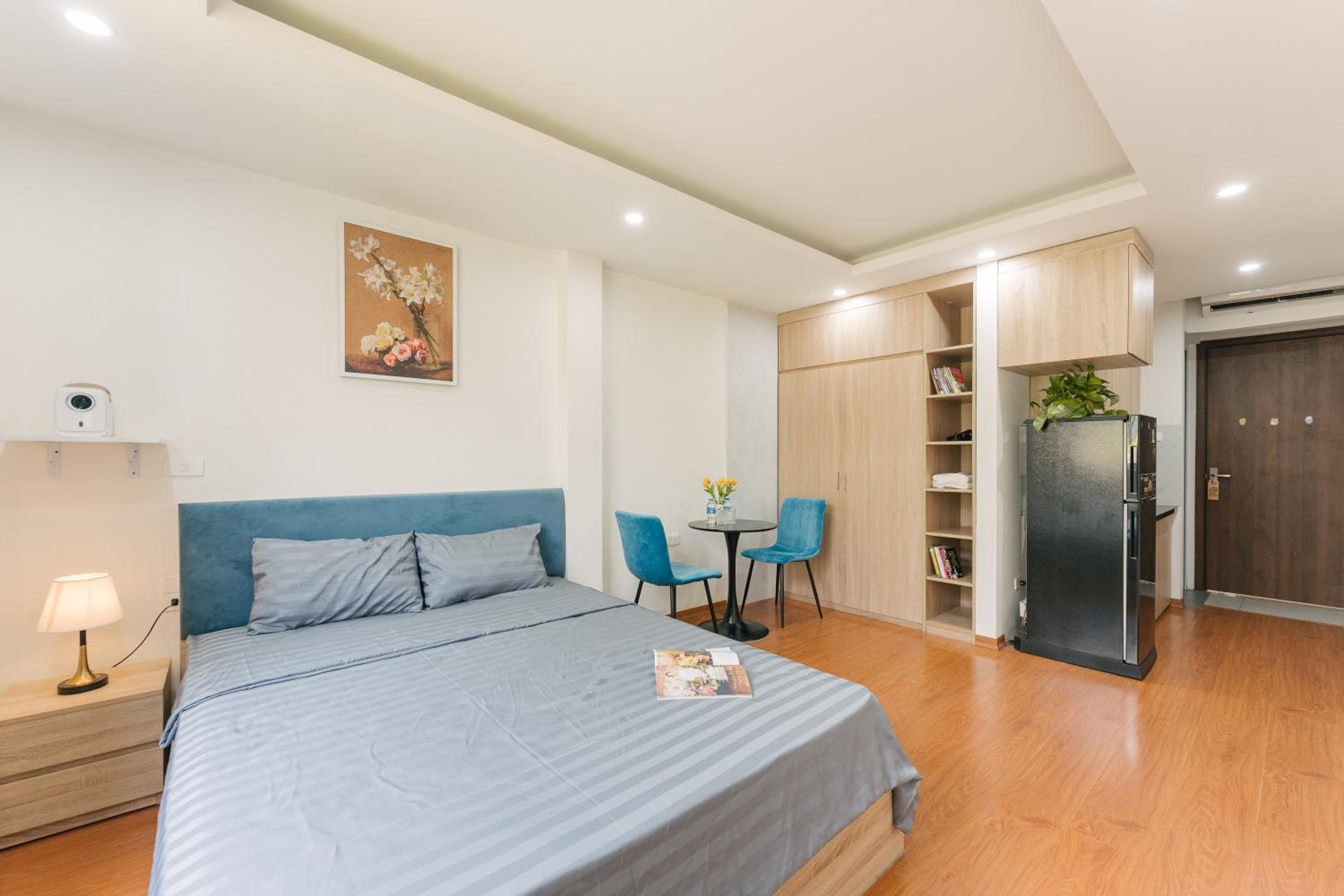 Oikia Apartment