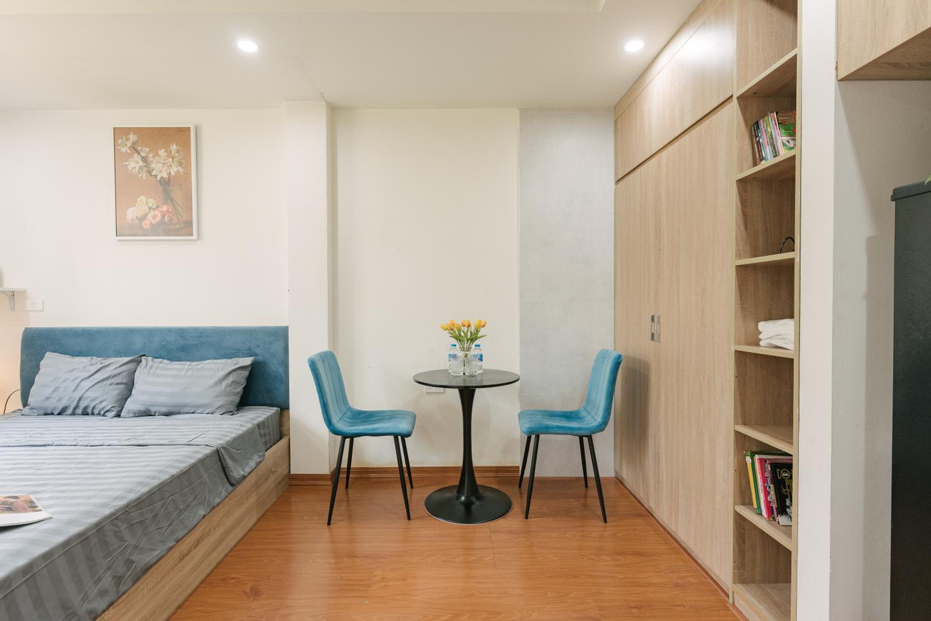 Oikia Apartment