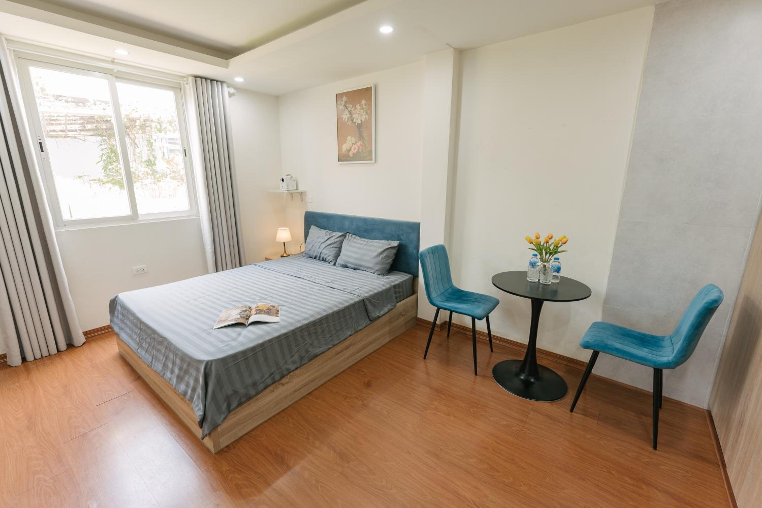 Oikia Apartment