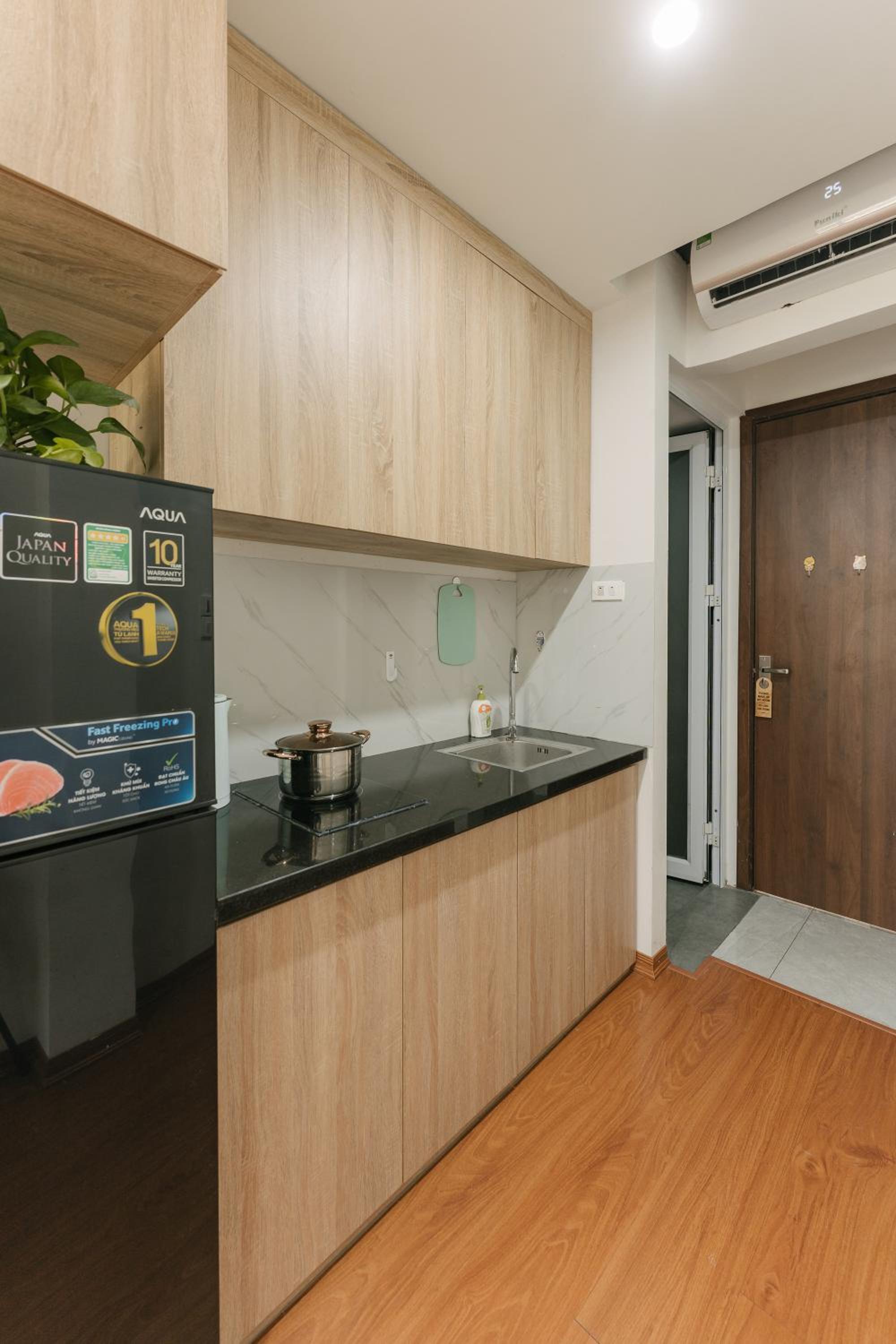 Oikia Apartment