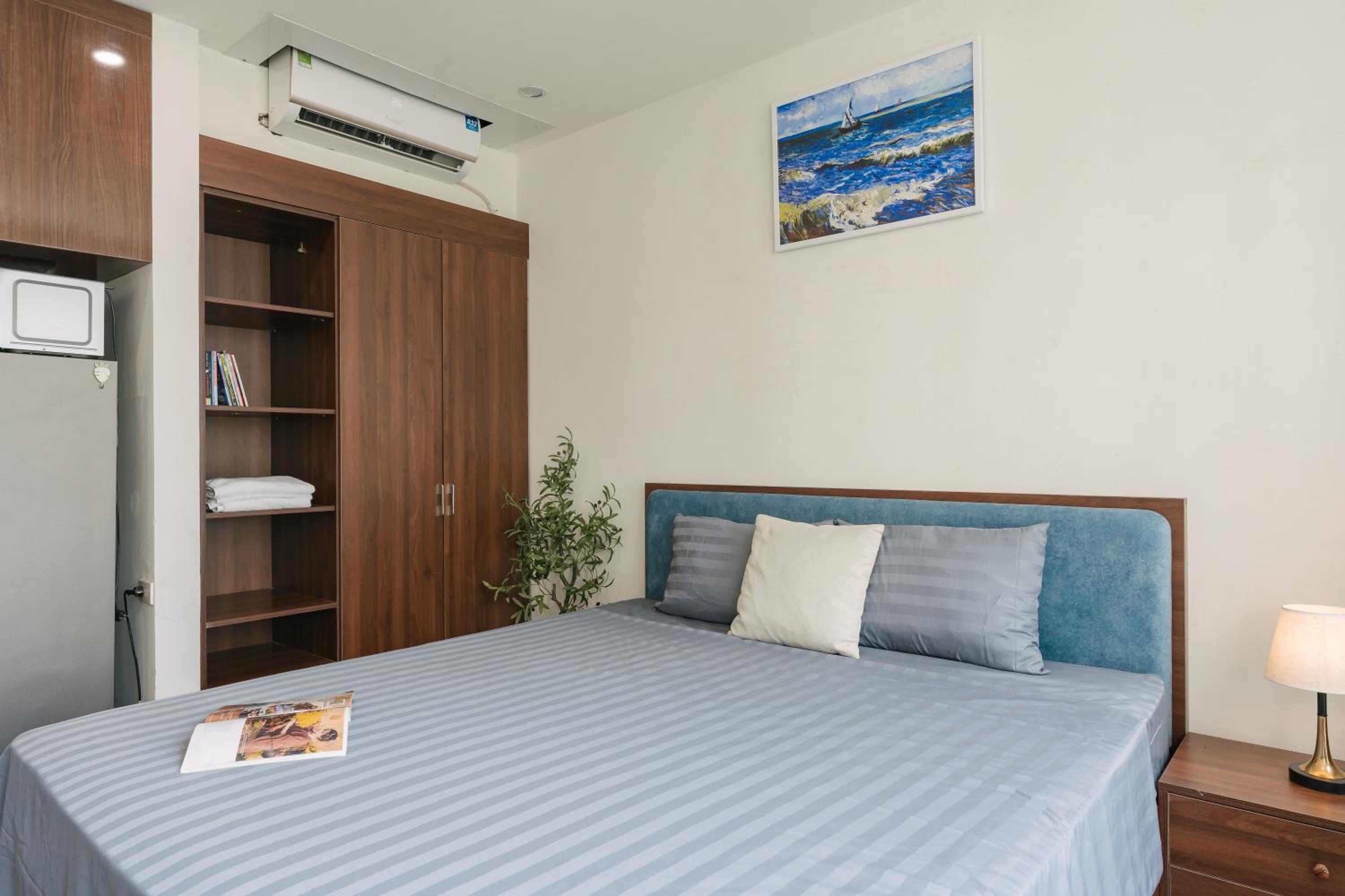 Oikia Apartment