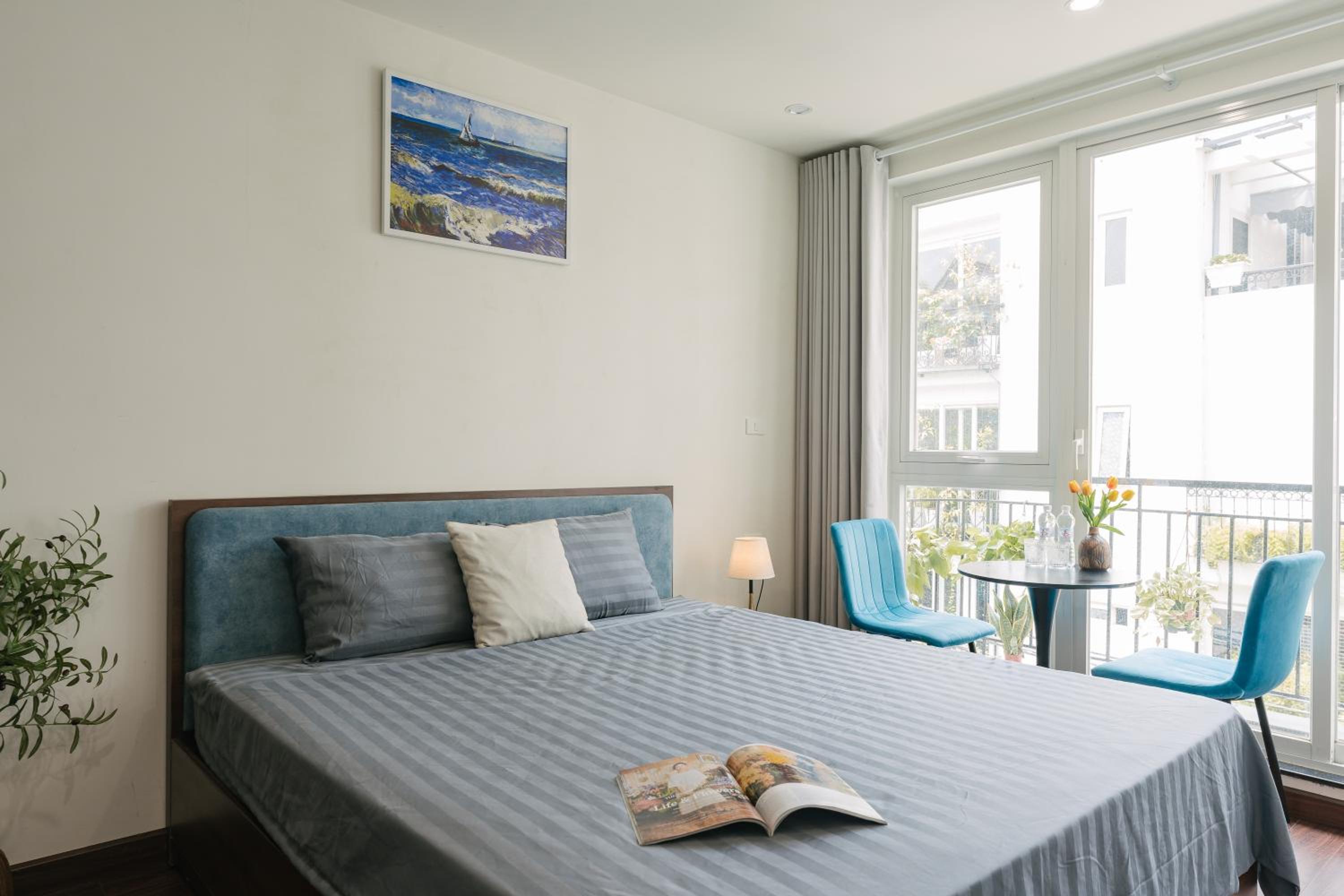 Oikia Apartment