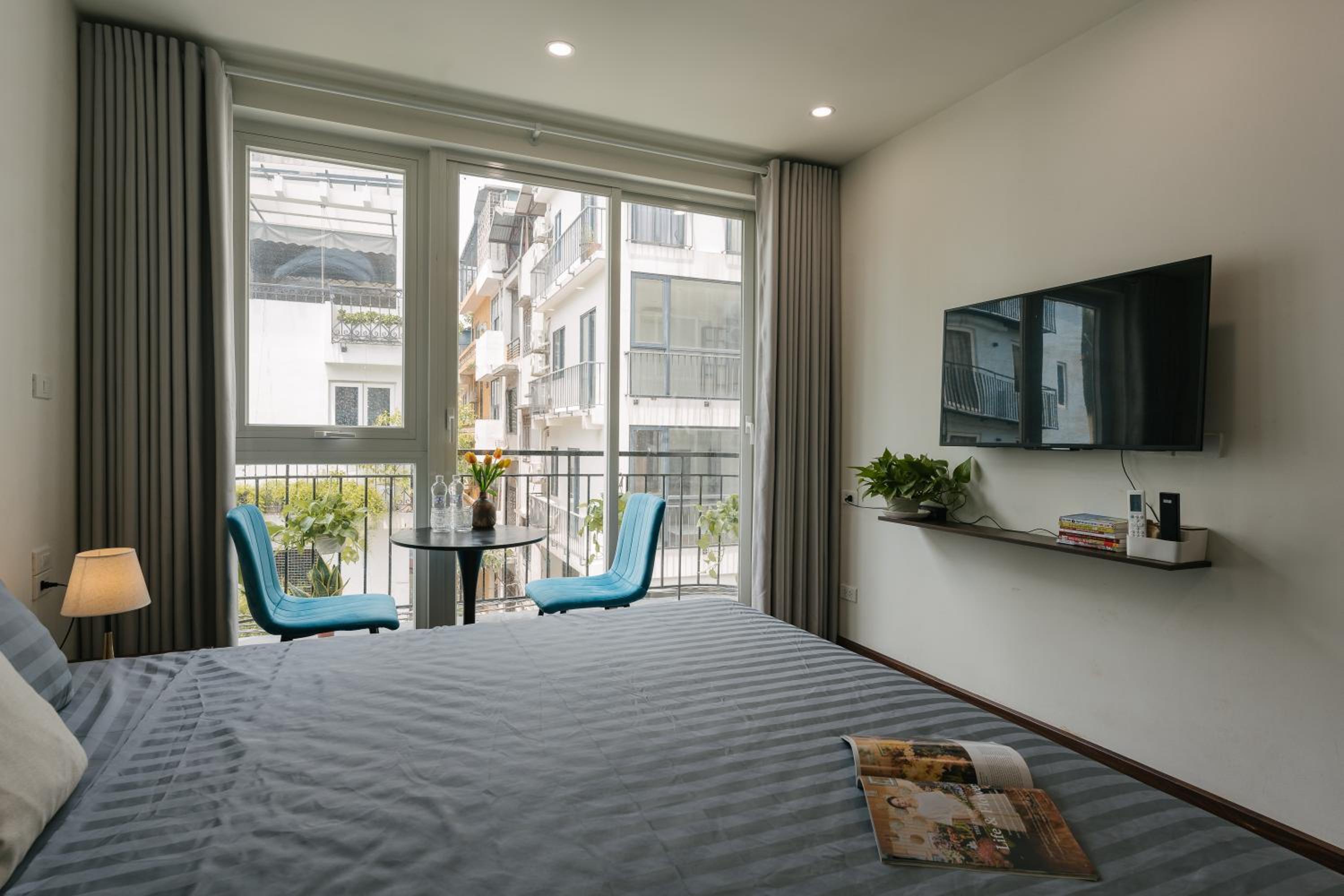 Oikia Apartment