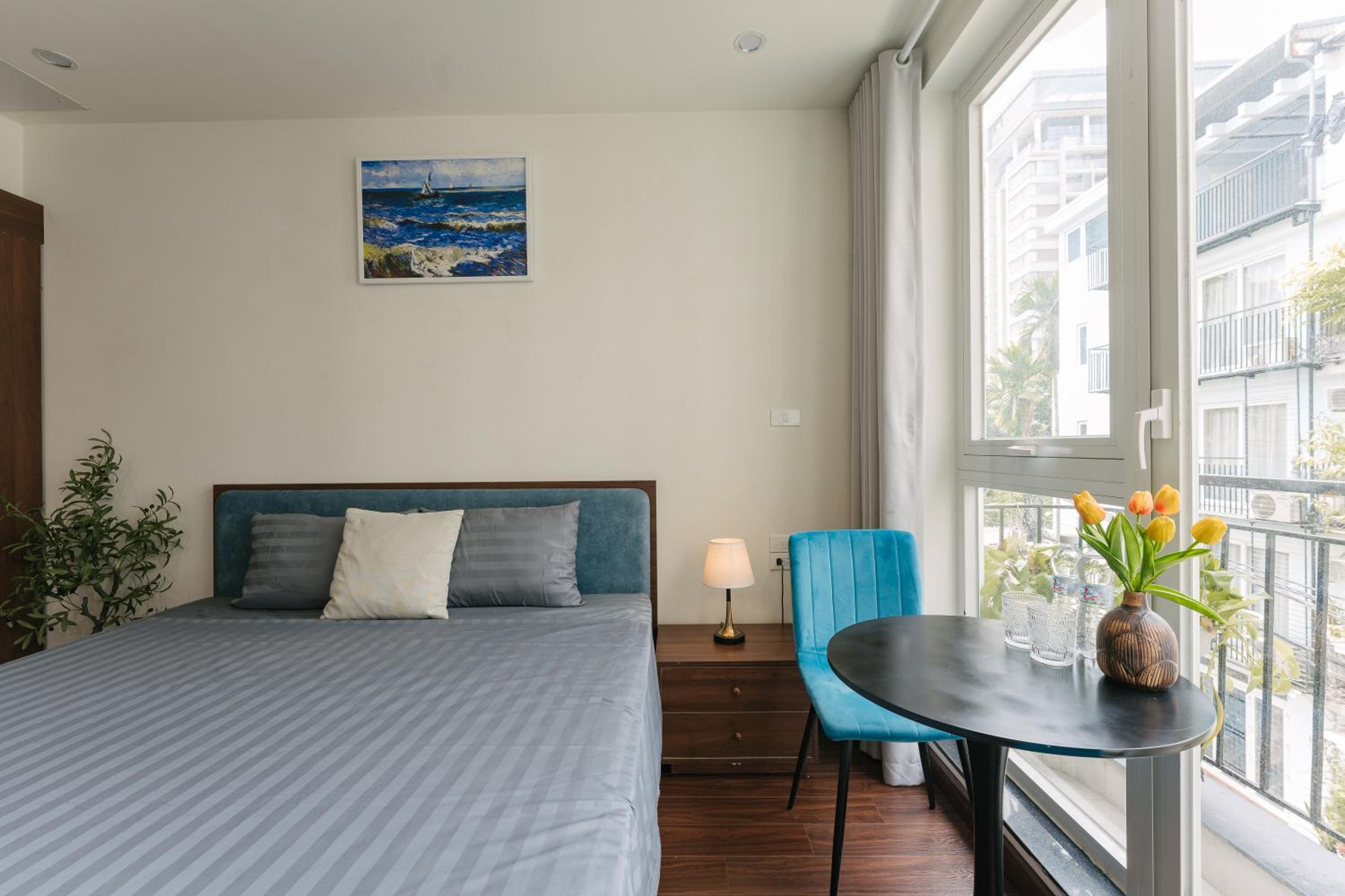 Oikia Apartment