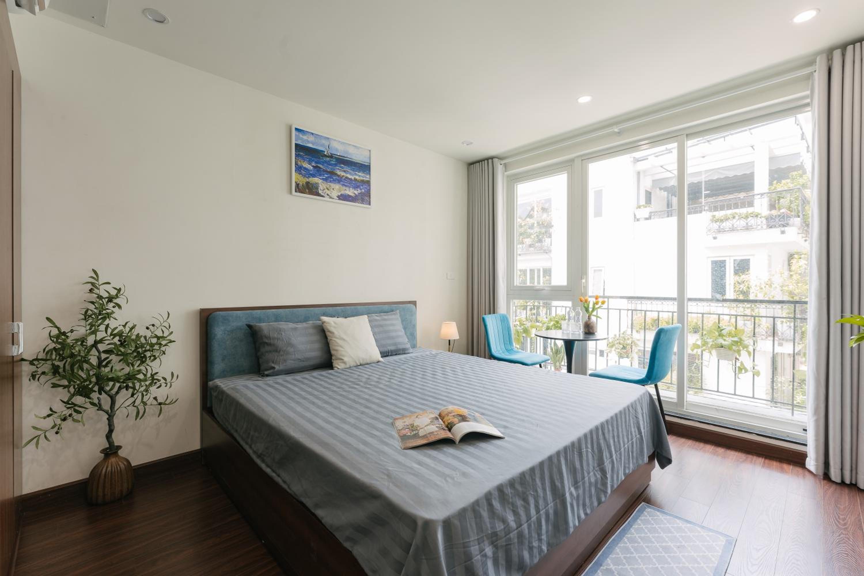 Oikia Apartment
