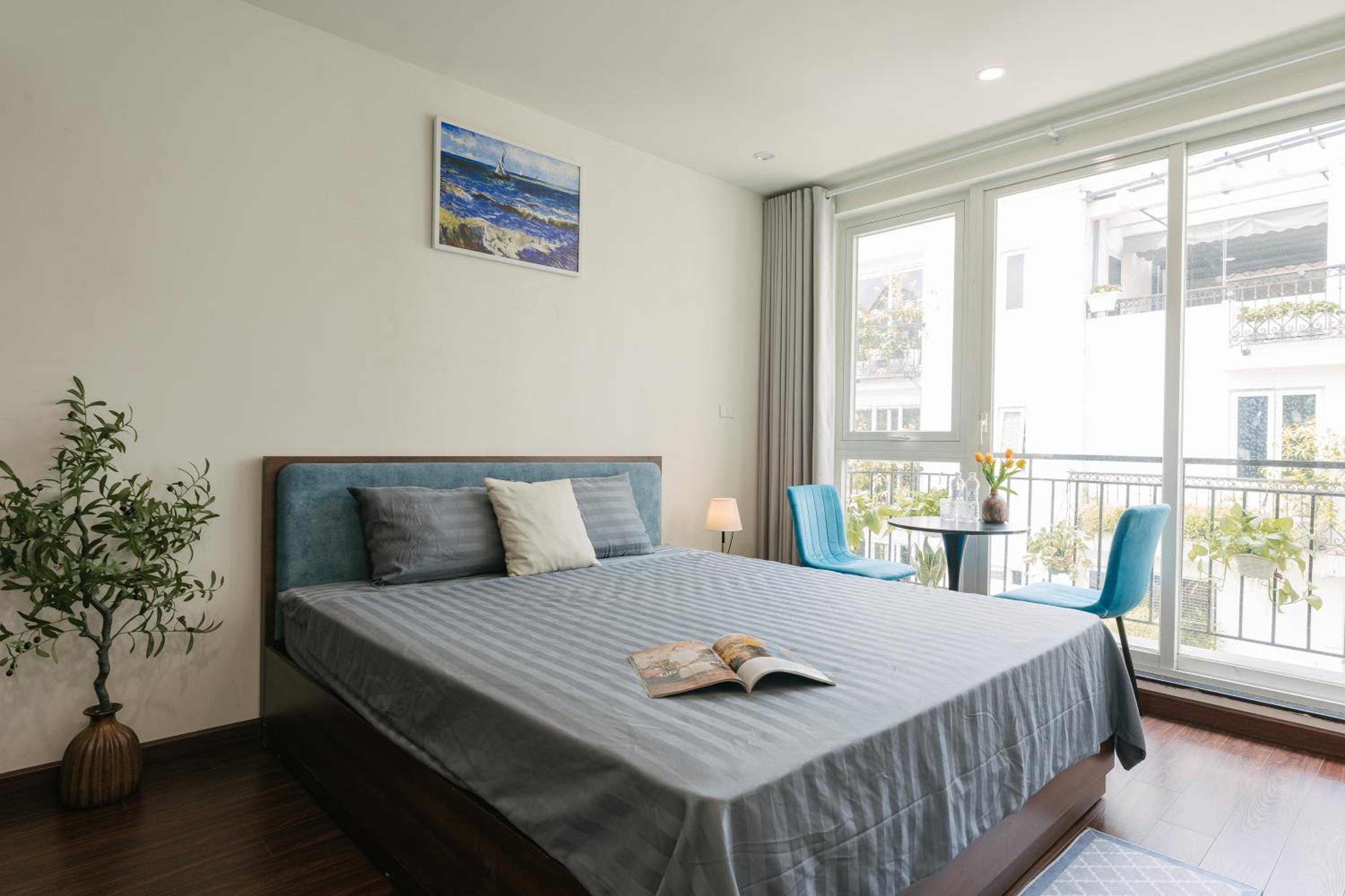Oikia Apartment