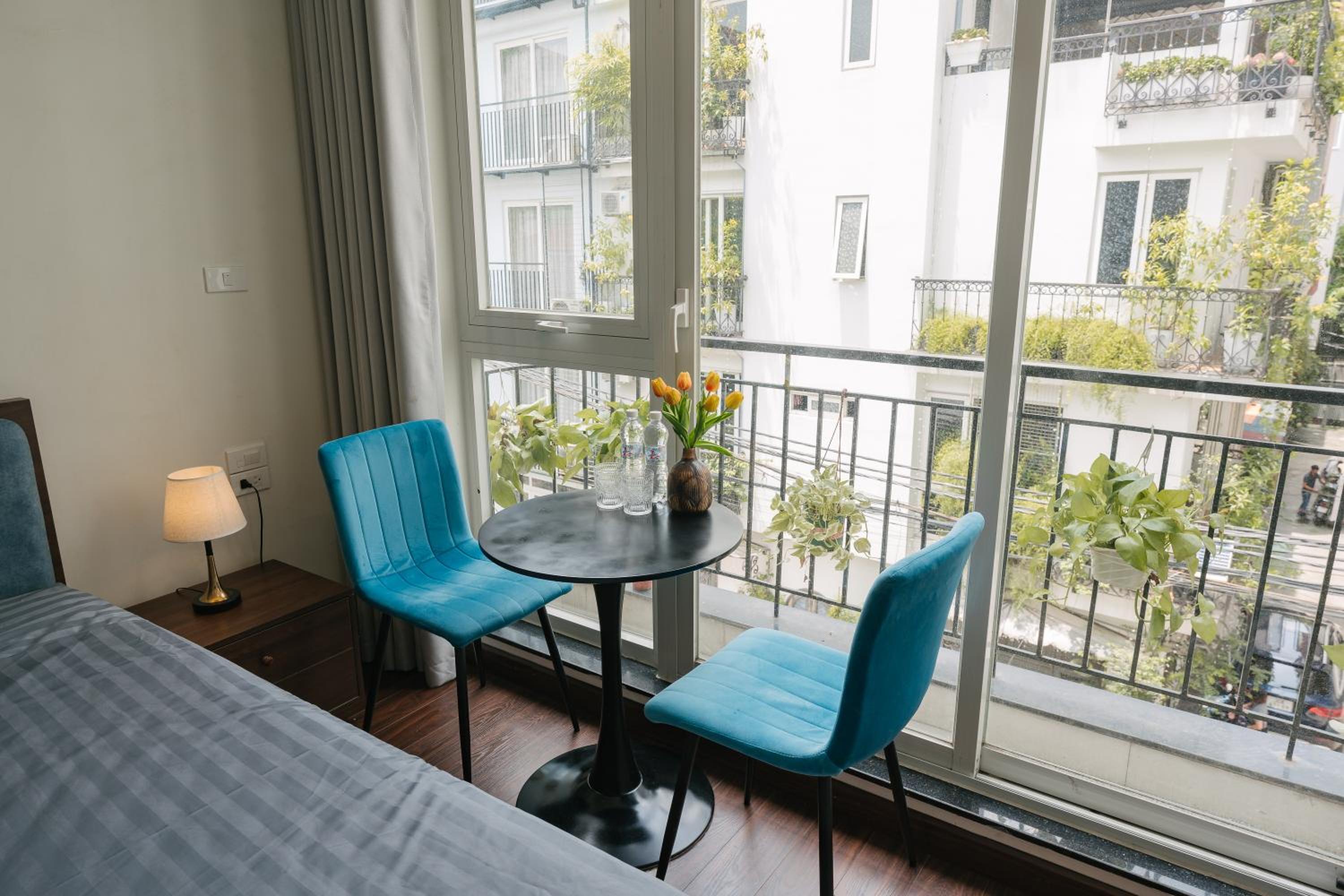 Oikia Apartment