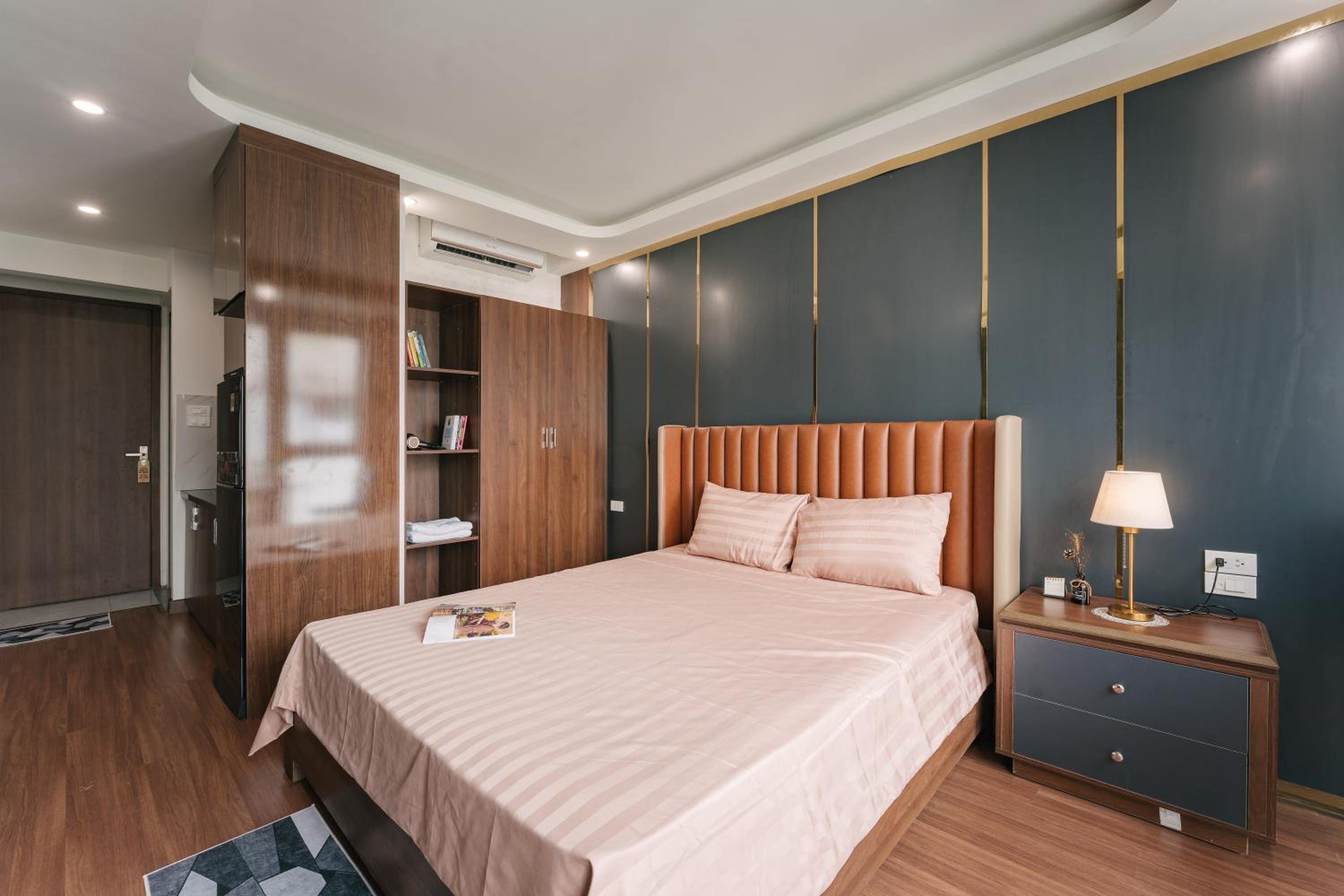 Oikia Apartment