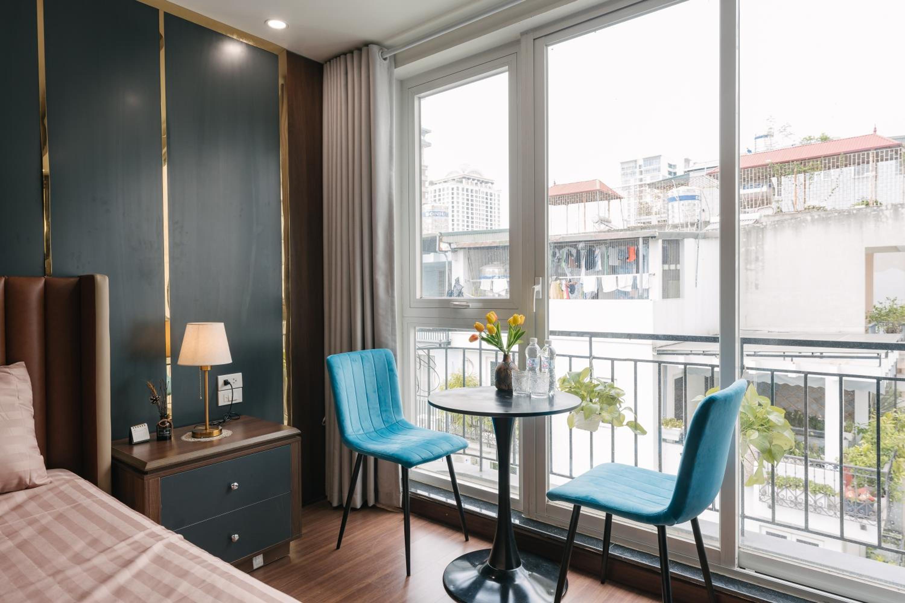 Oikia Apartment