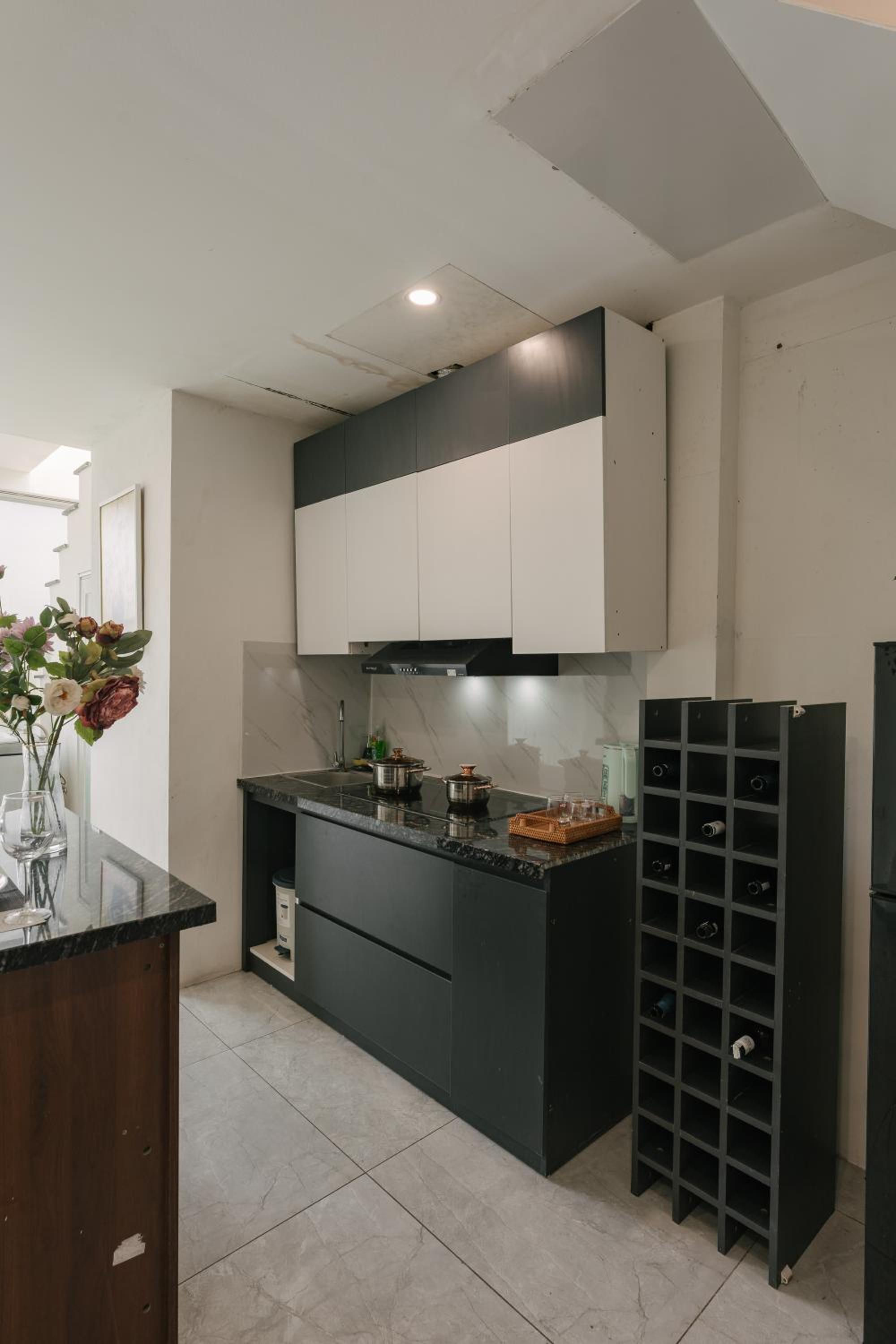Oikia Apartment