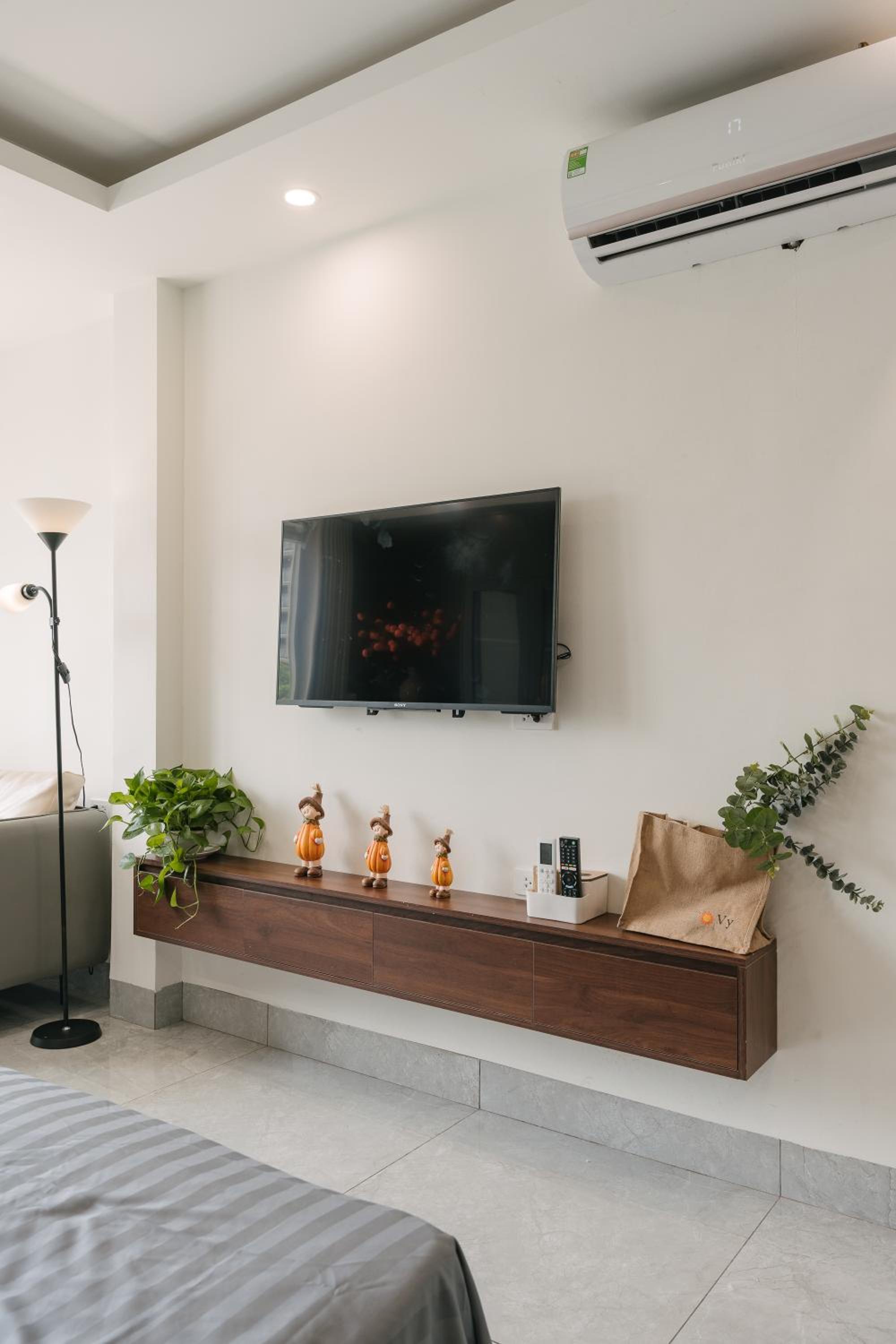 Oikia Apartment