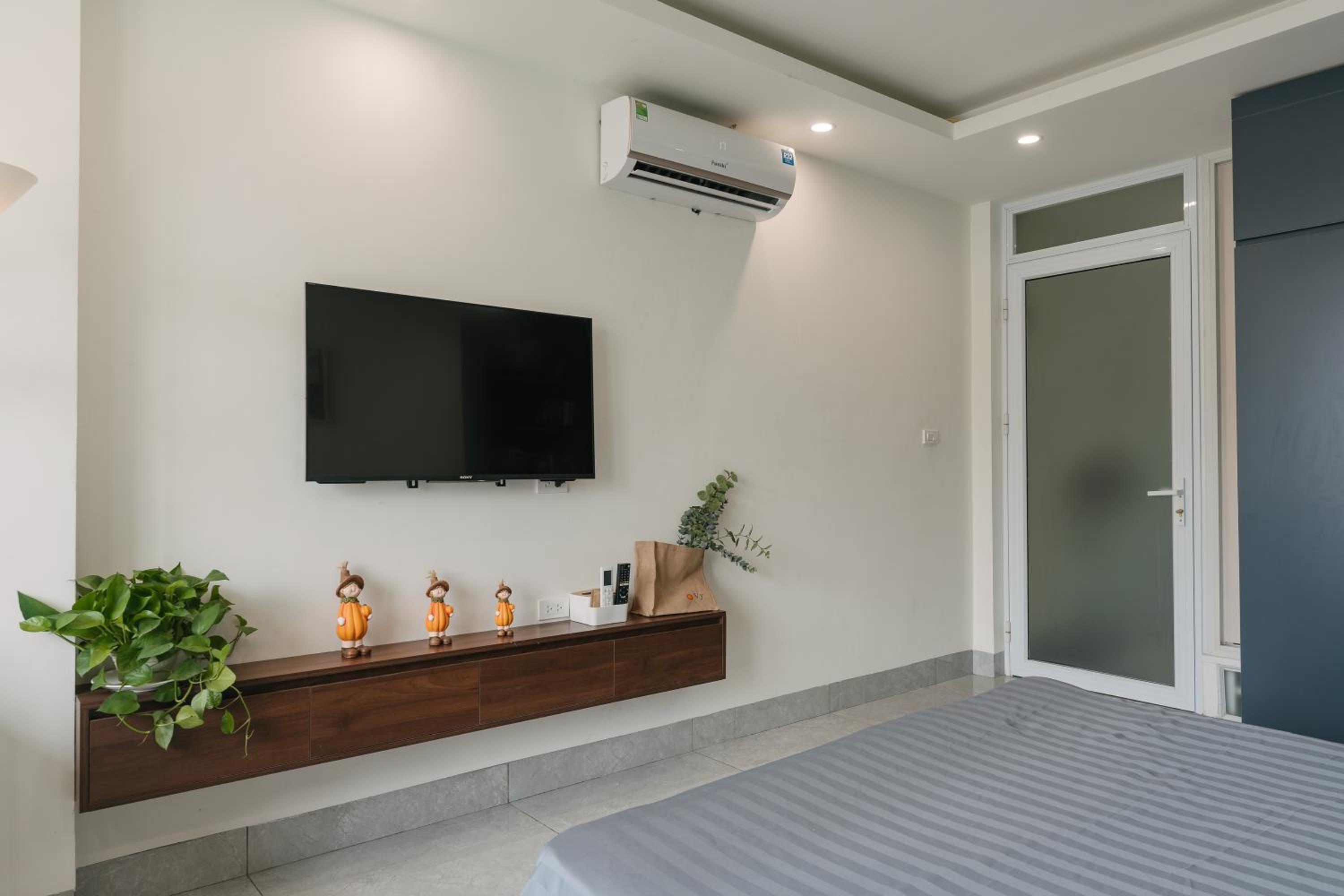 Oikia Apartment