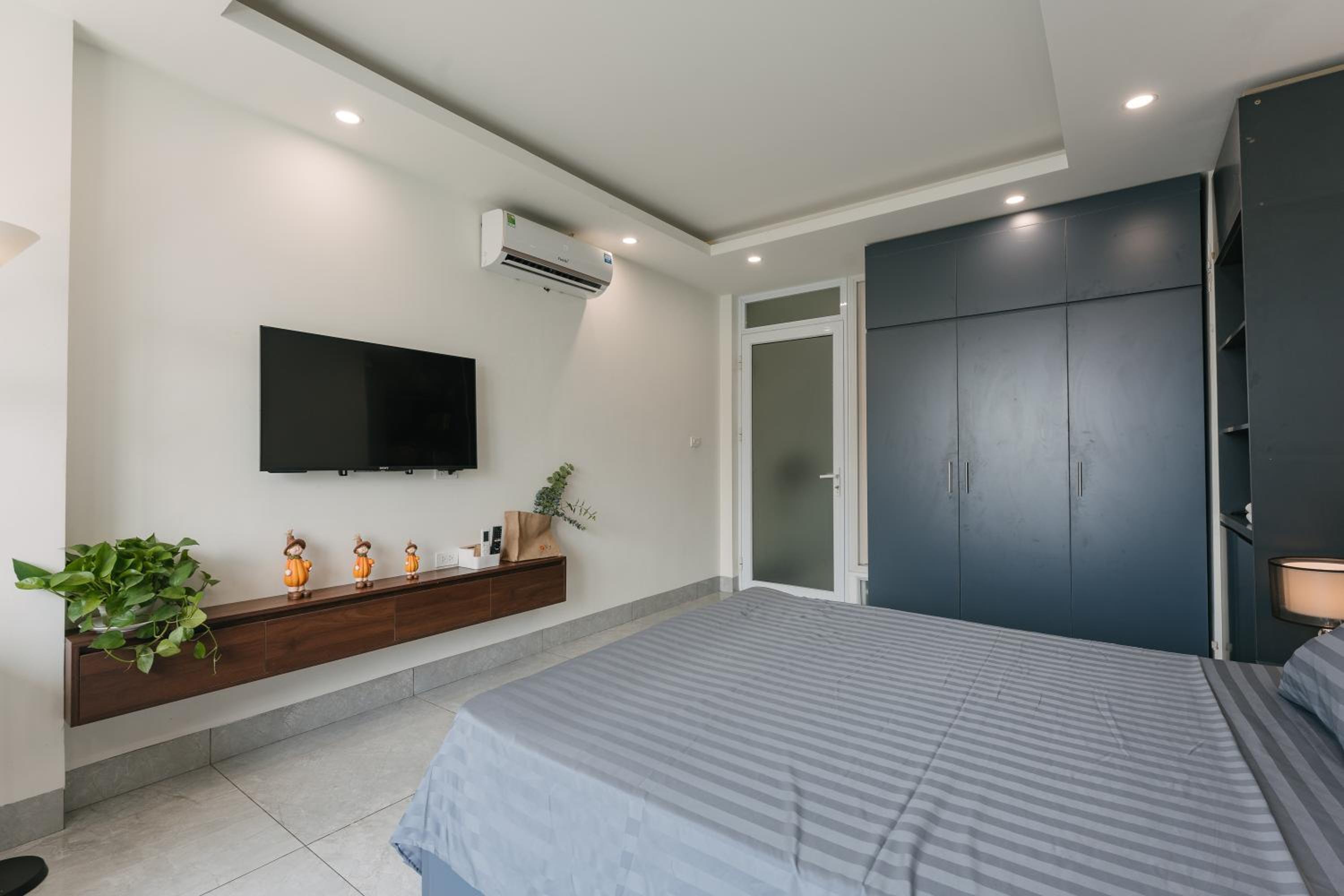 Oikia Apartment