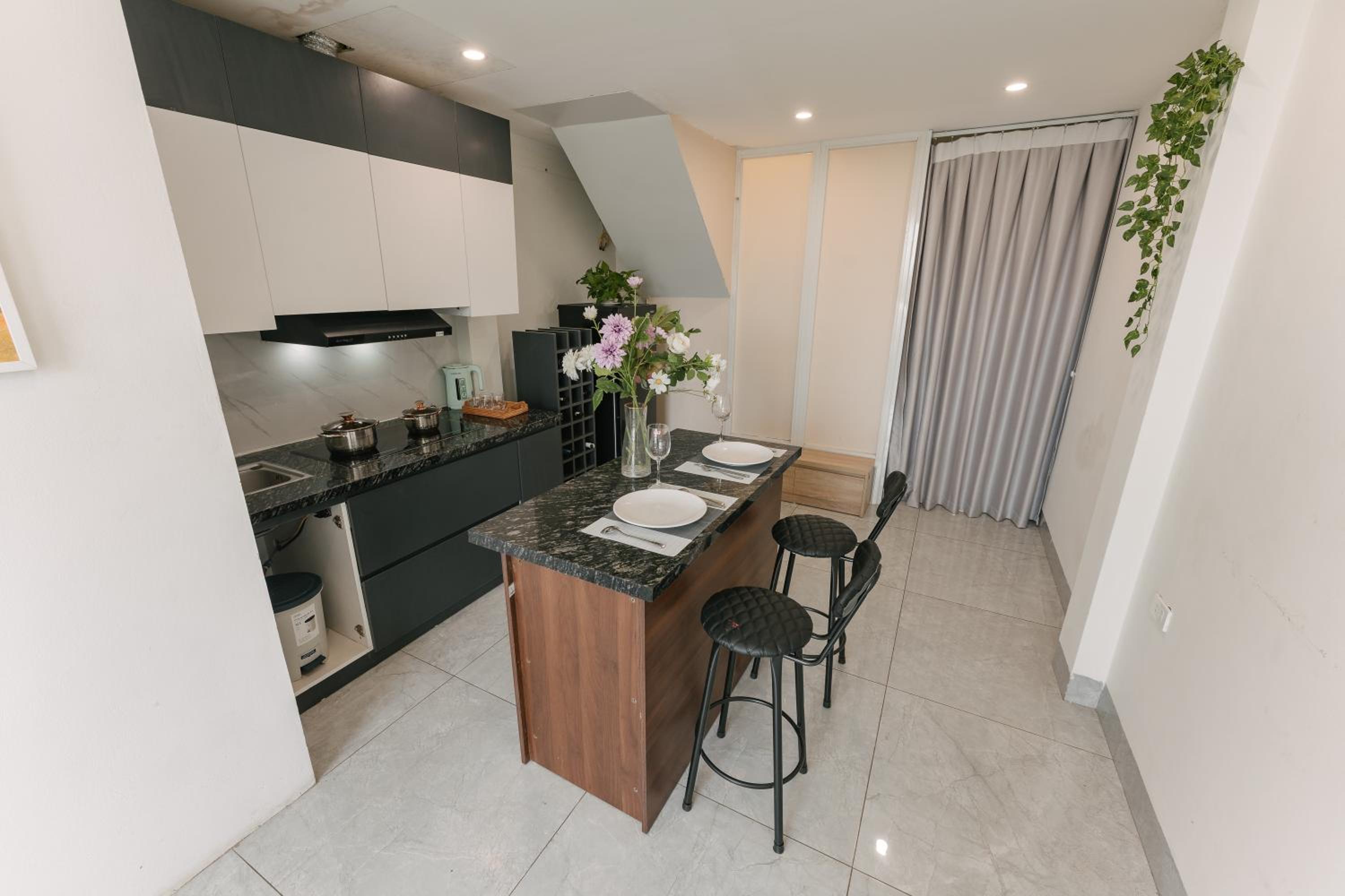 Oikia Apartment
