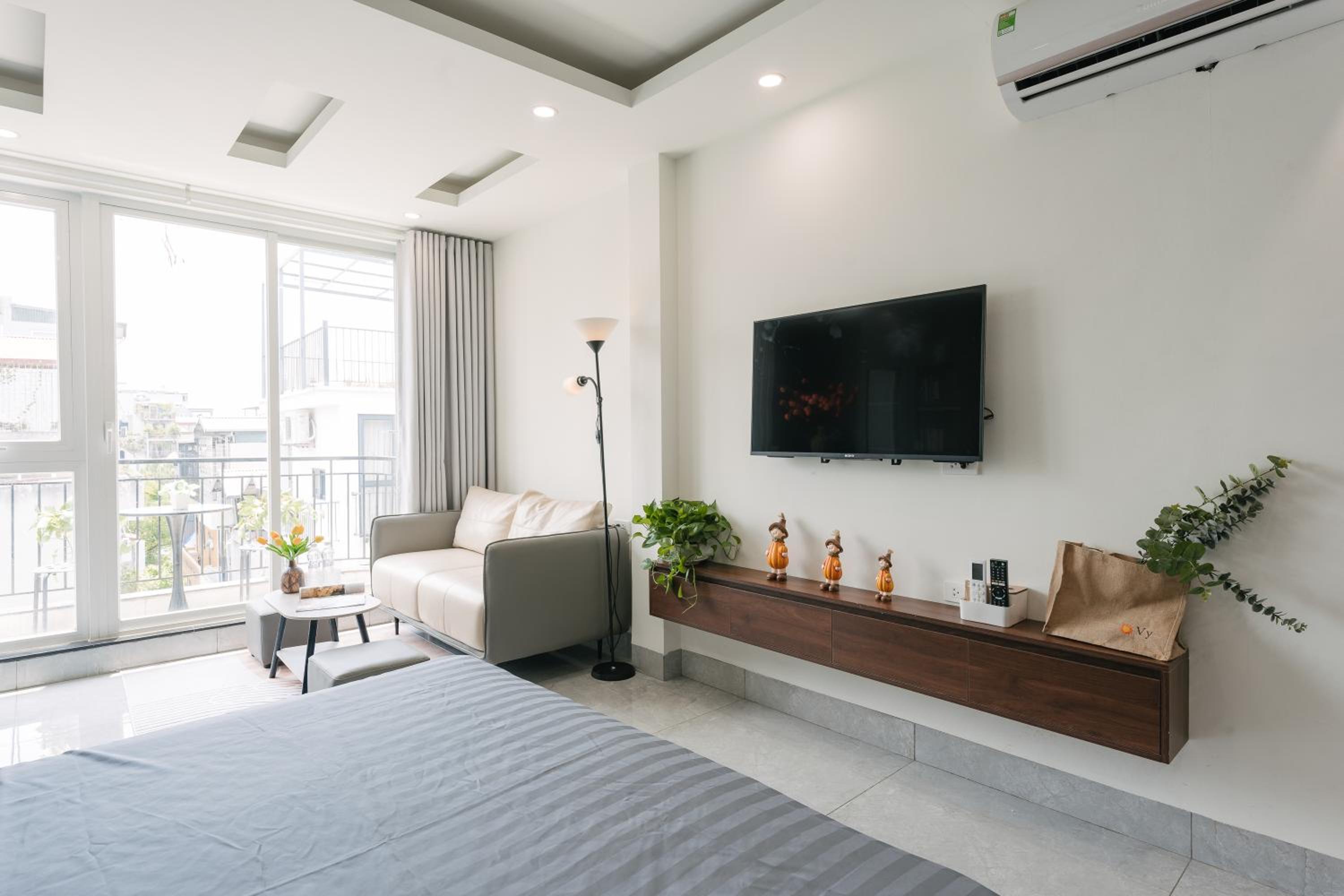 Oikia Apartment