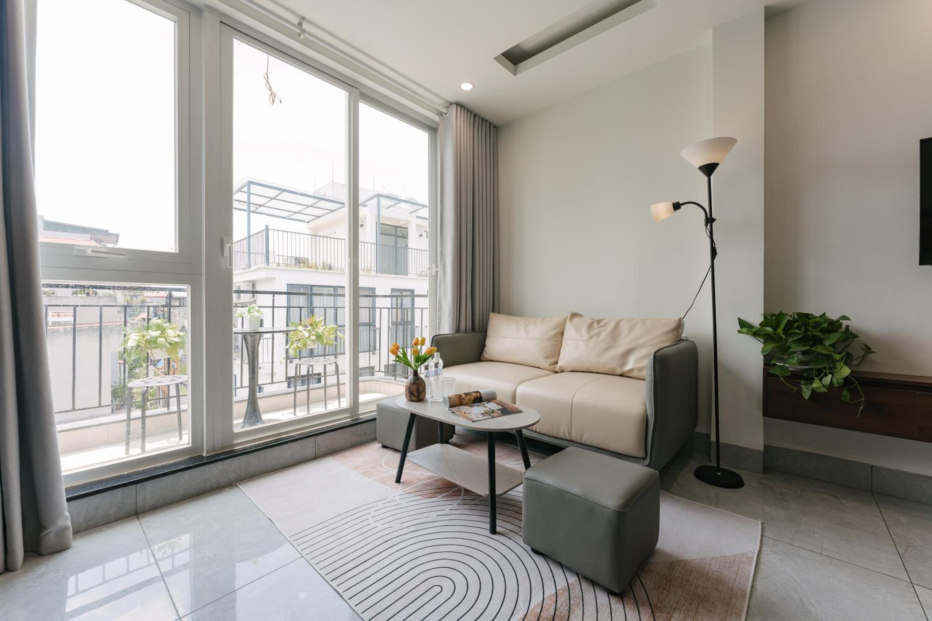 Oikia Apartment