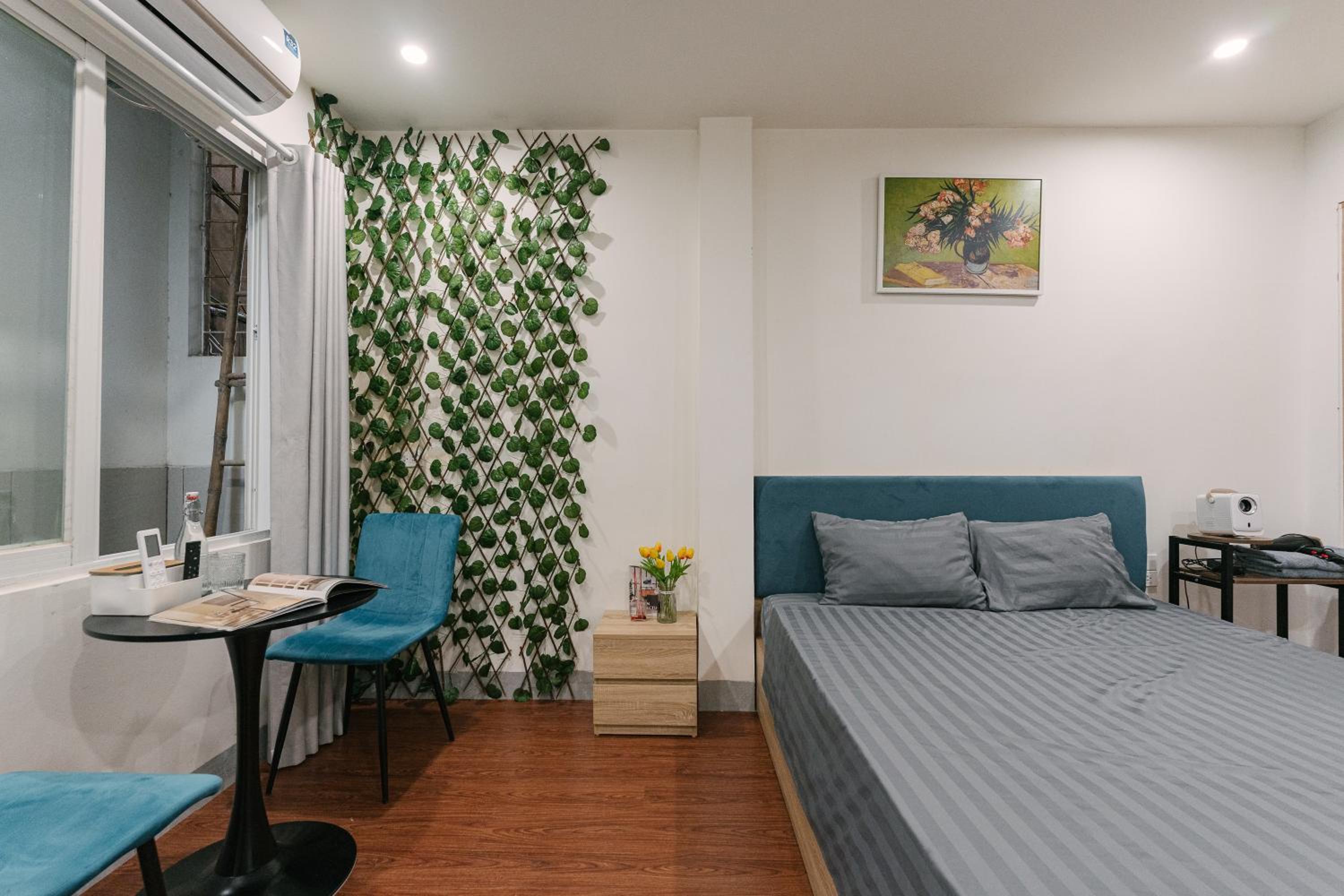 Oikia Apartment