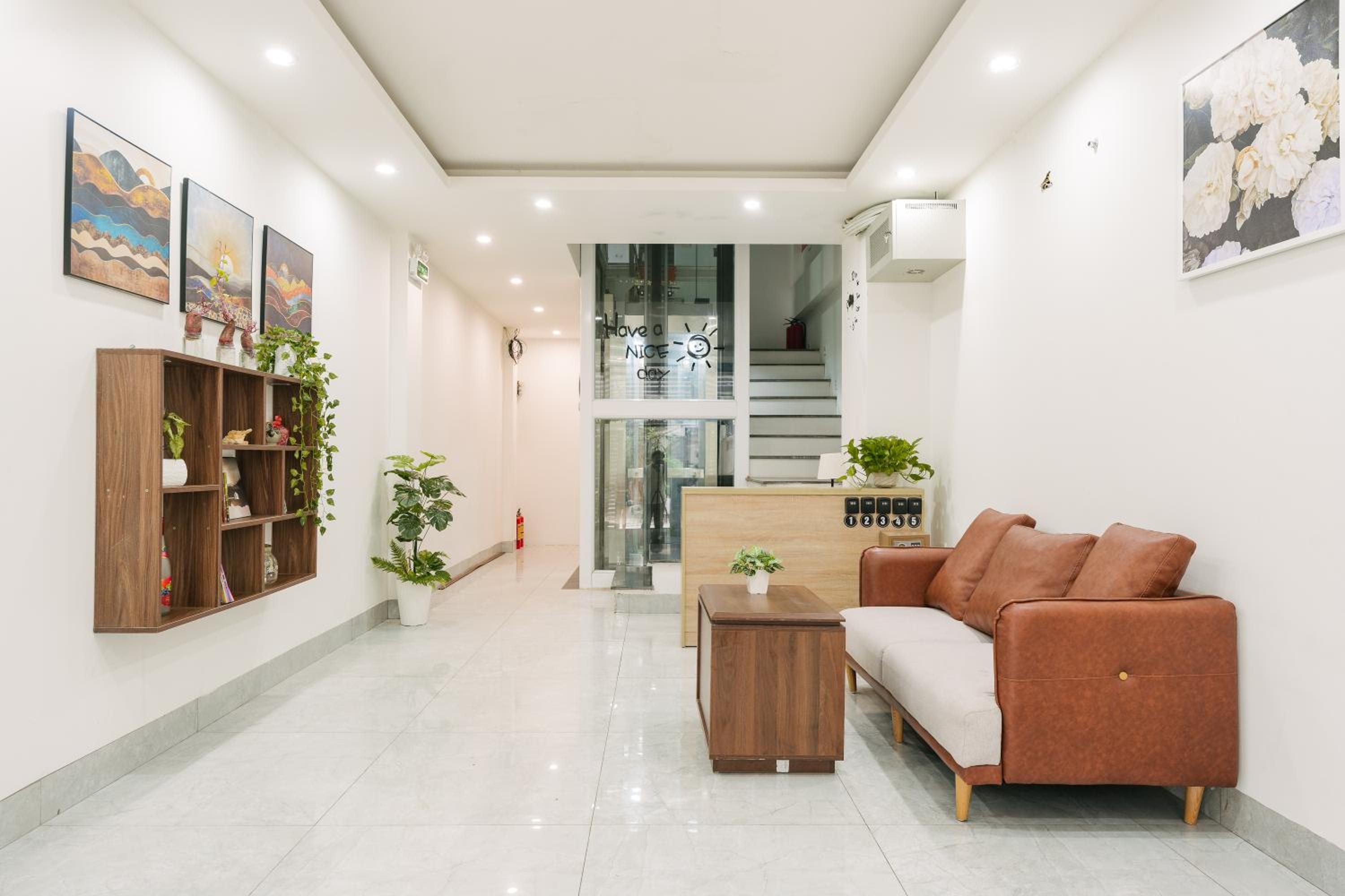 Oikia Apartment
