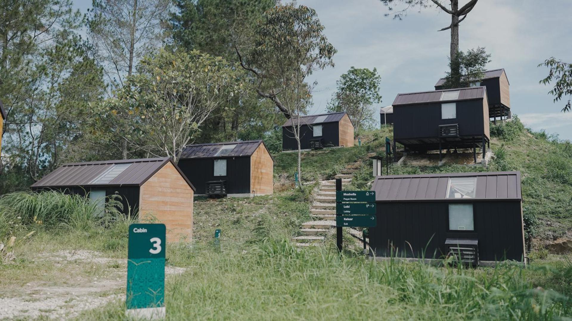 Hotel Bobocabin Kaldera, Toba - Image 1
