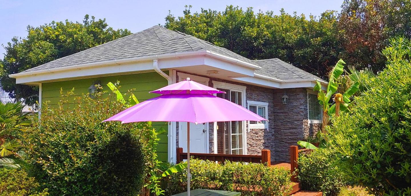 Jubilee Chalet
