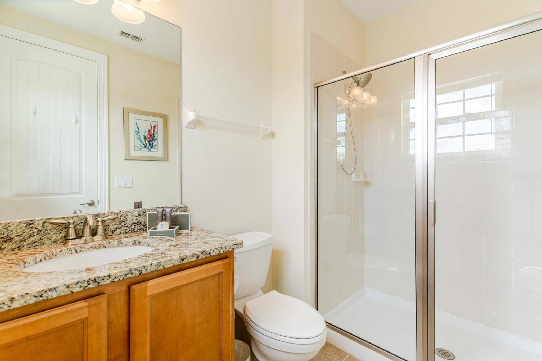Encore Resort 6 Bedroom Home with Pool 2300