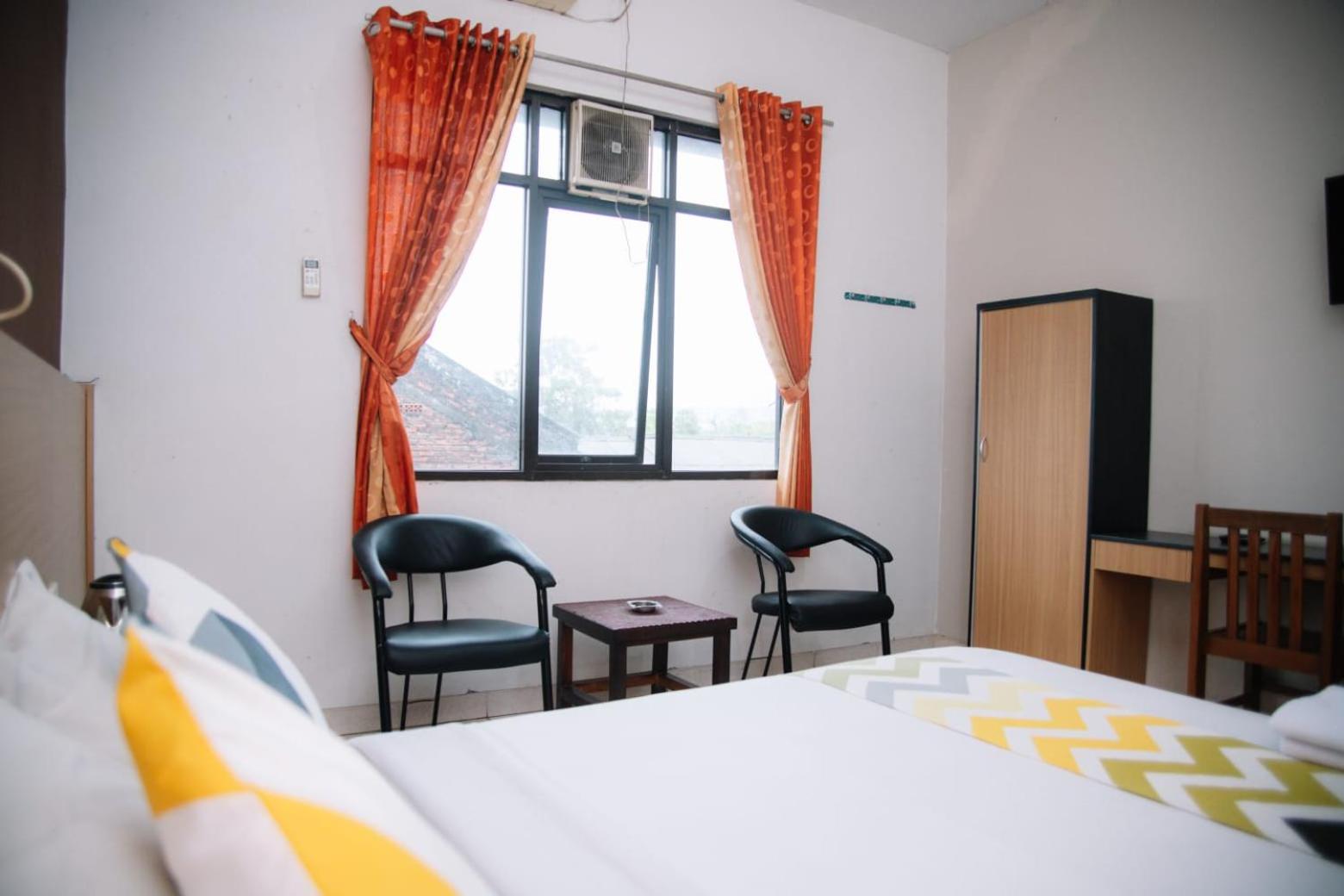 Handayani Hotel