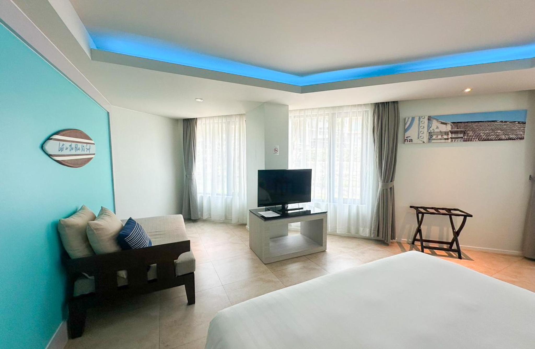 Zenmaya Oceanfront Phuket, Trademark Collection by Wyndham 5
