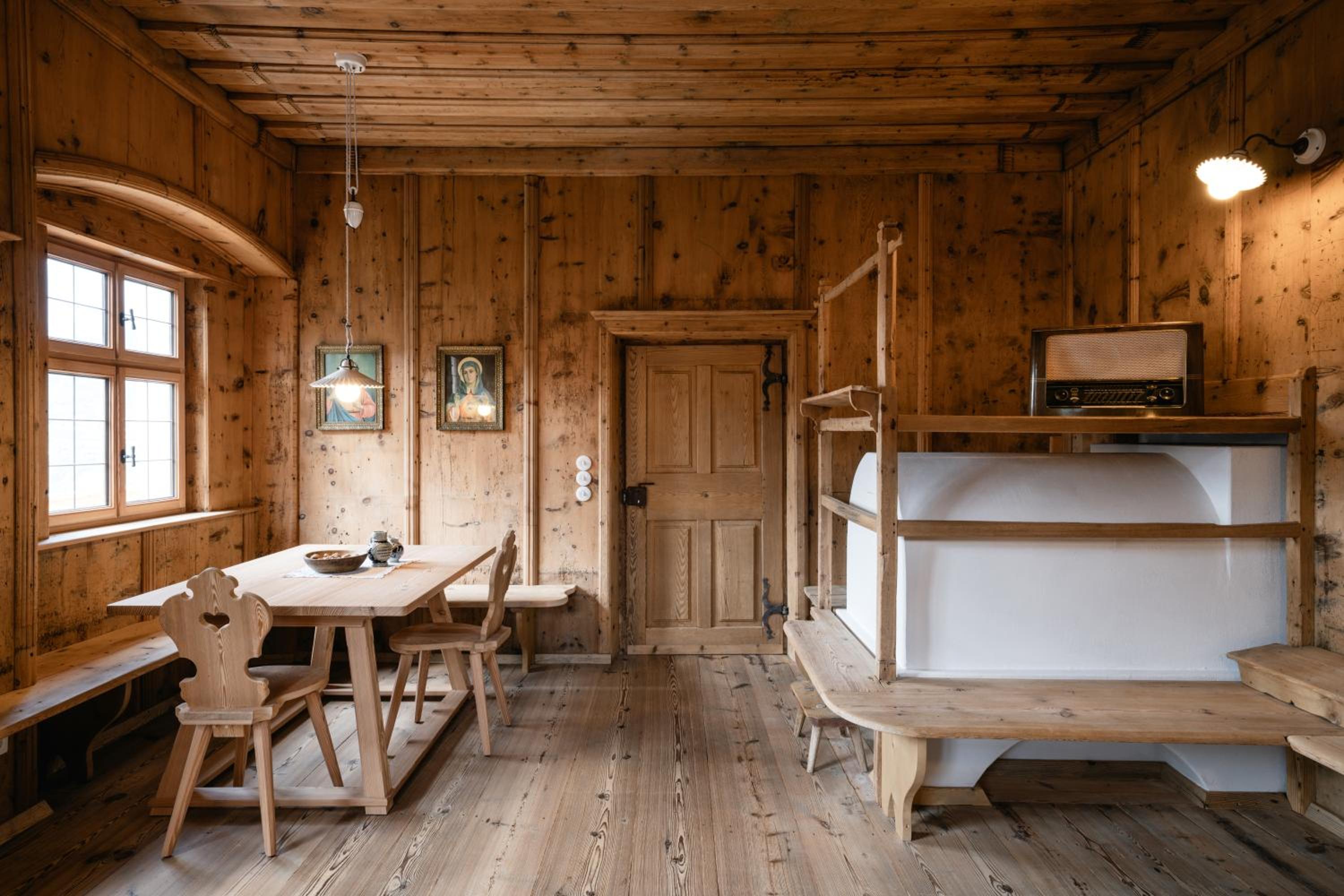 OBERBUCHFELDER historic farmhouse