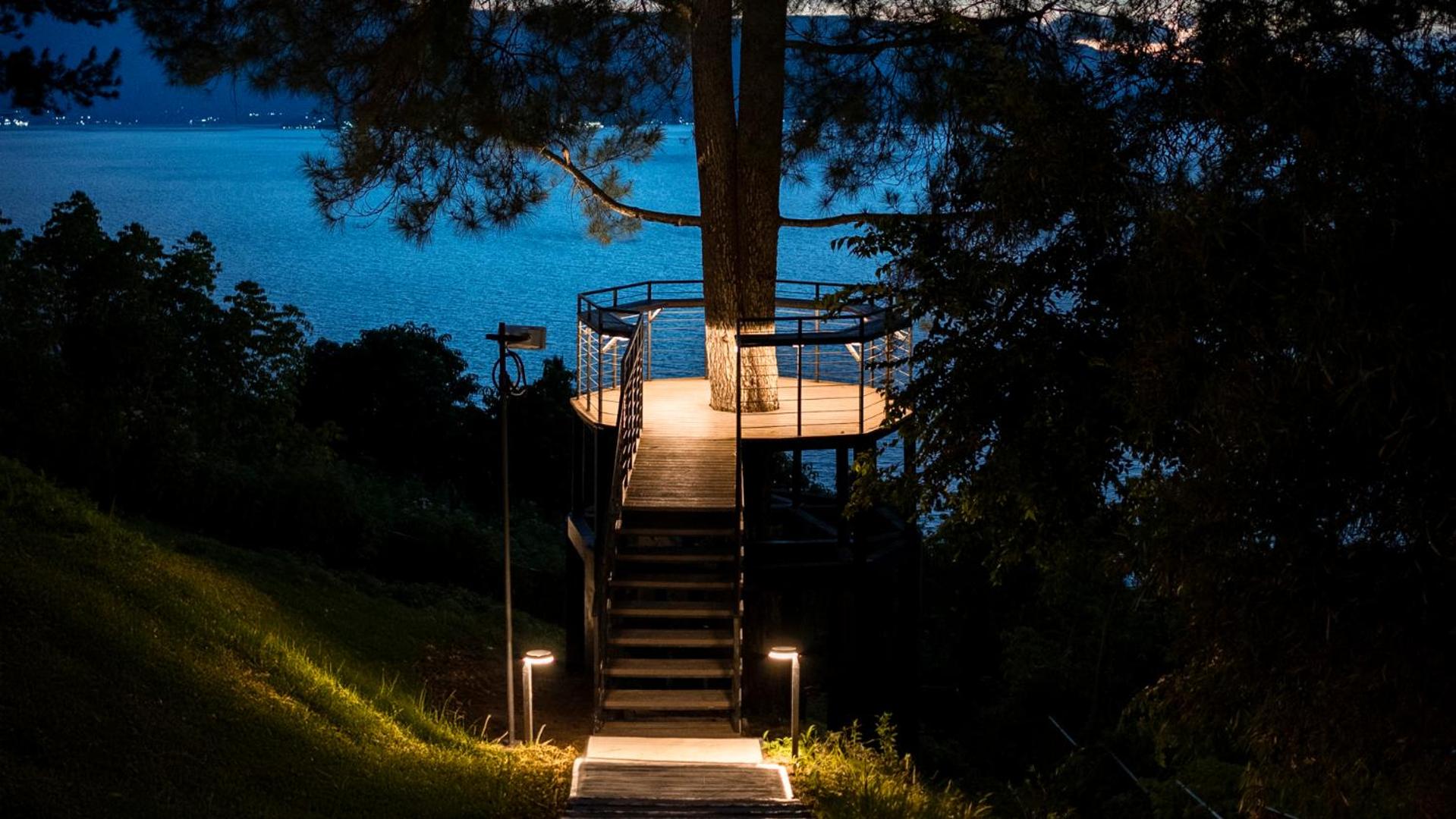 Bobocabin Patra, Parapat, Parapat - 23
