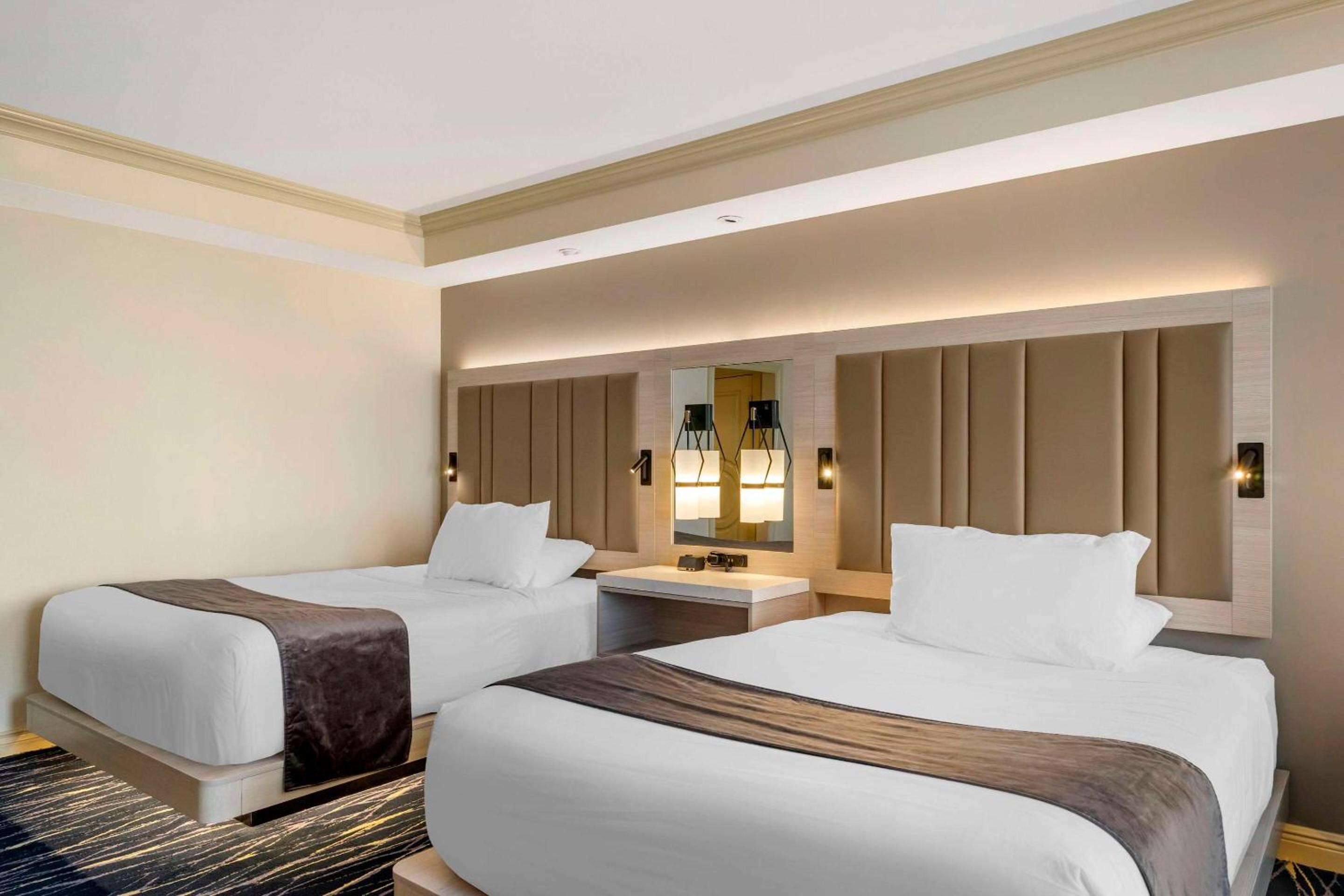 Punta Gorda Vacations - Wyvern Hotel, Ascend Hotel Collection - Property Image 1