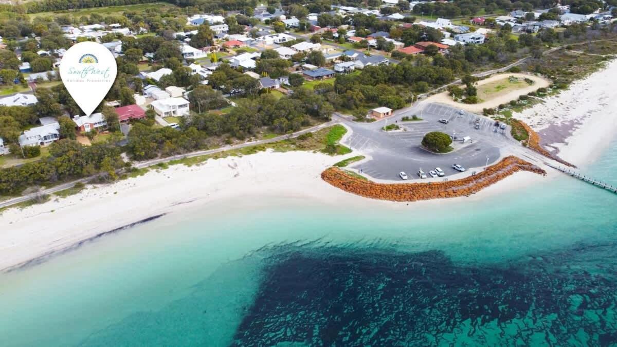 Beachfront Bliss, waterfront Geographe bay