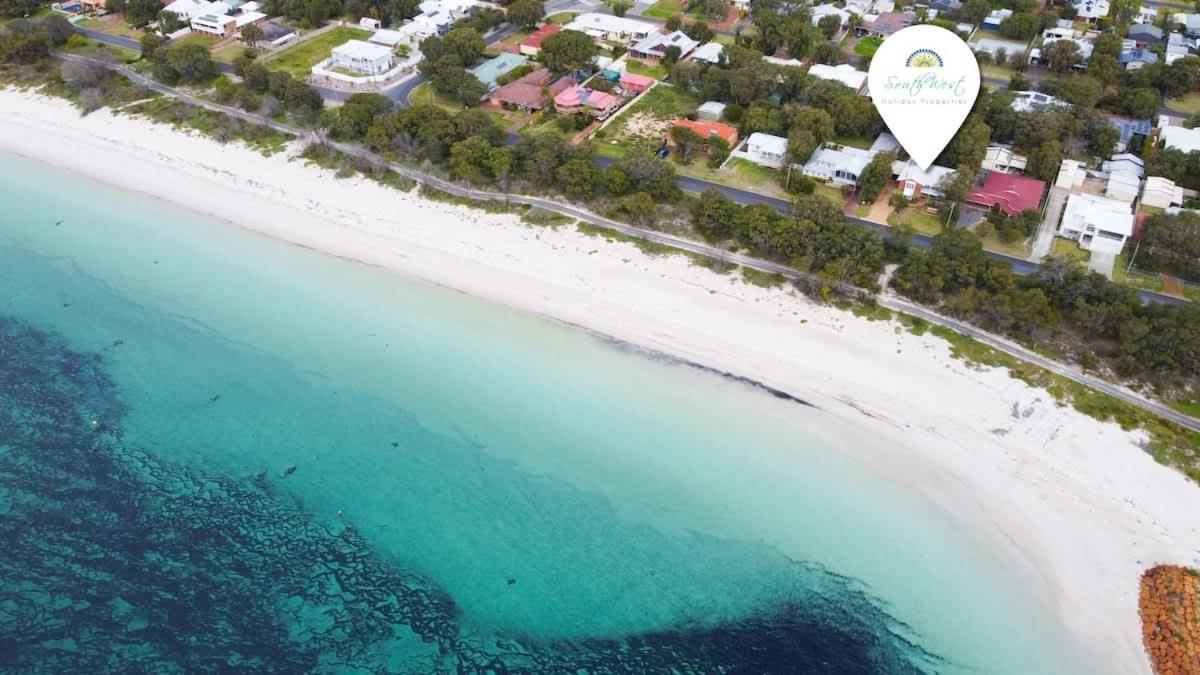 Beachfront Bliss, waterfront Geographe bay