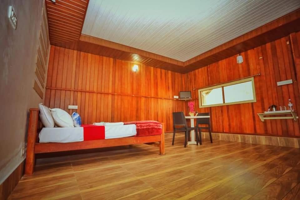Vattakkuny Wild Orchid Resorts