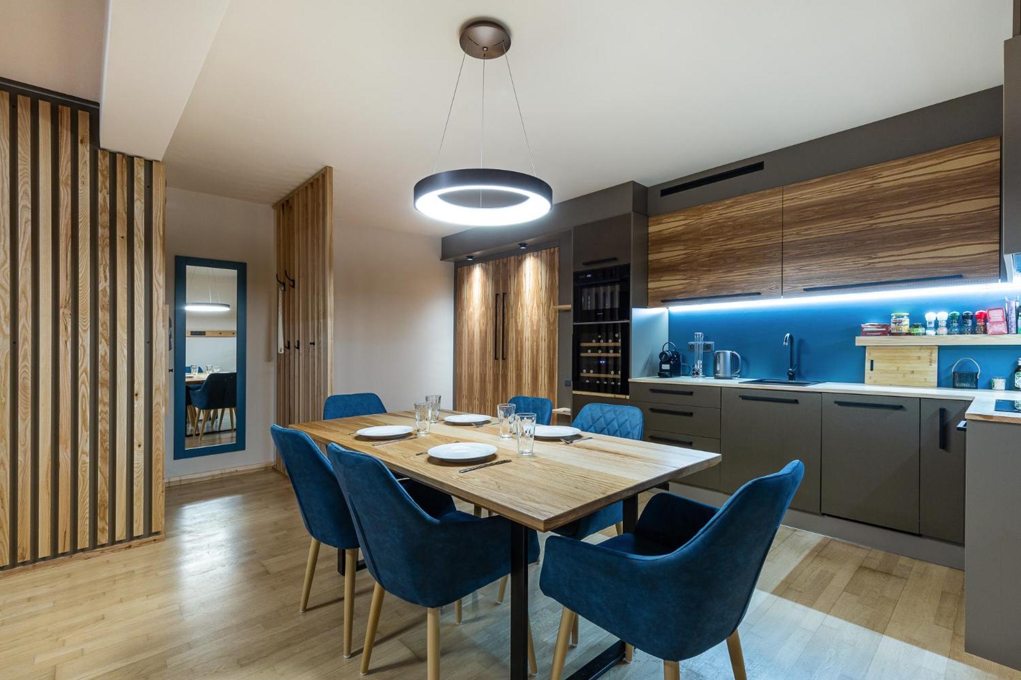 Luxe Azure Residence