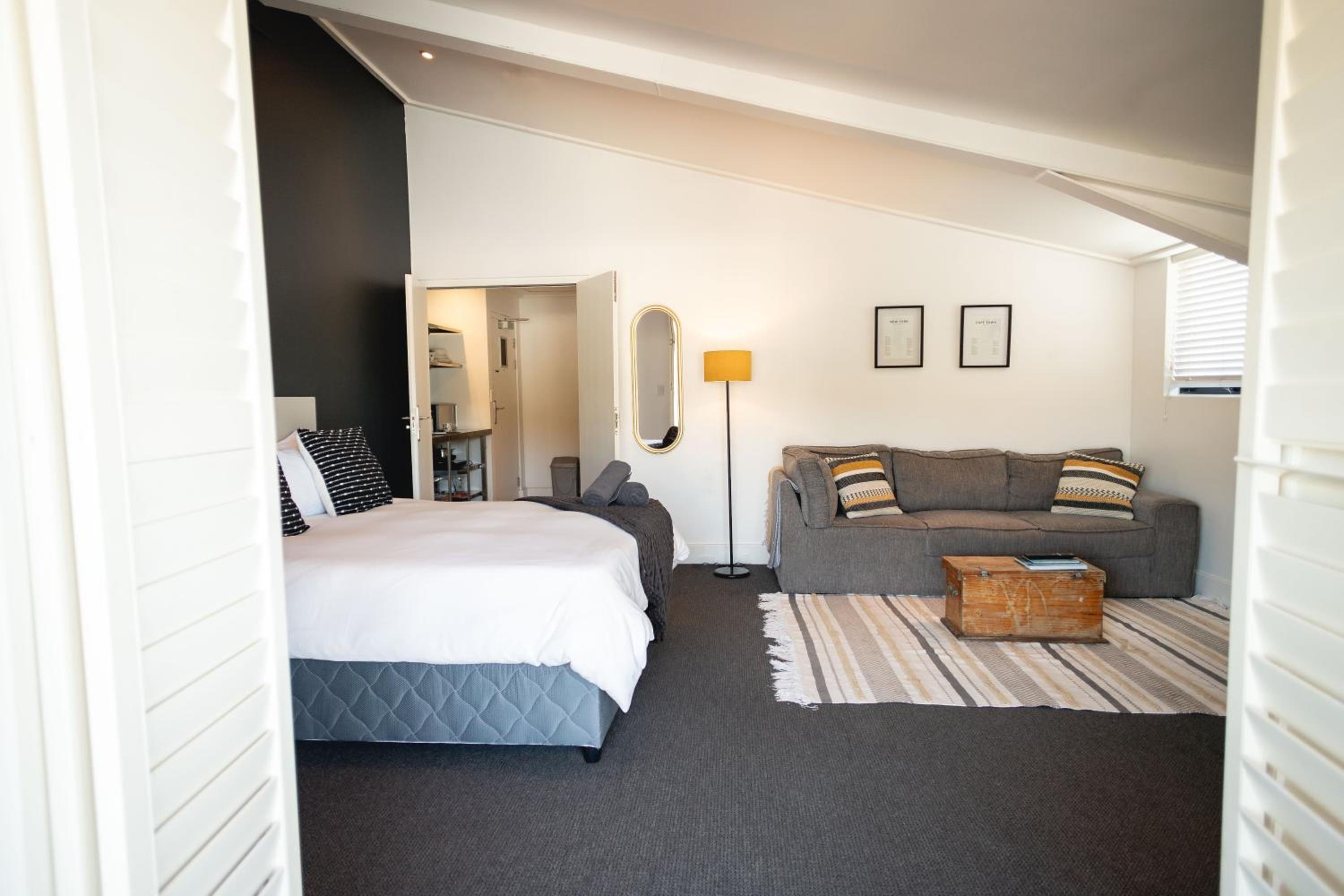Central Mountain View Apartment, Hermanus Waterfront view 2