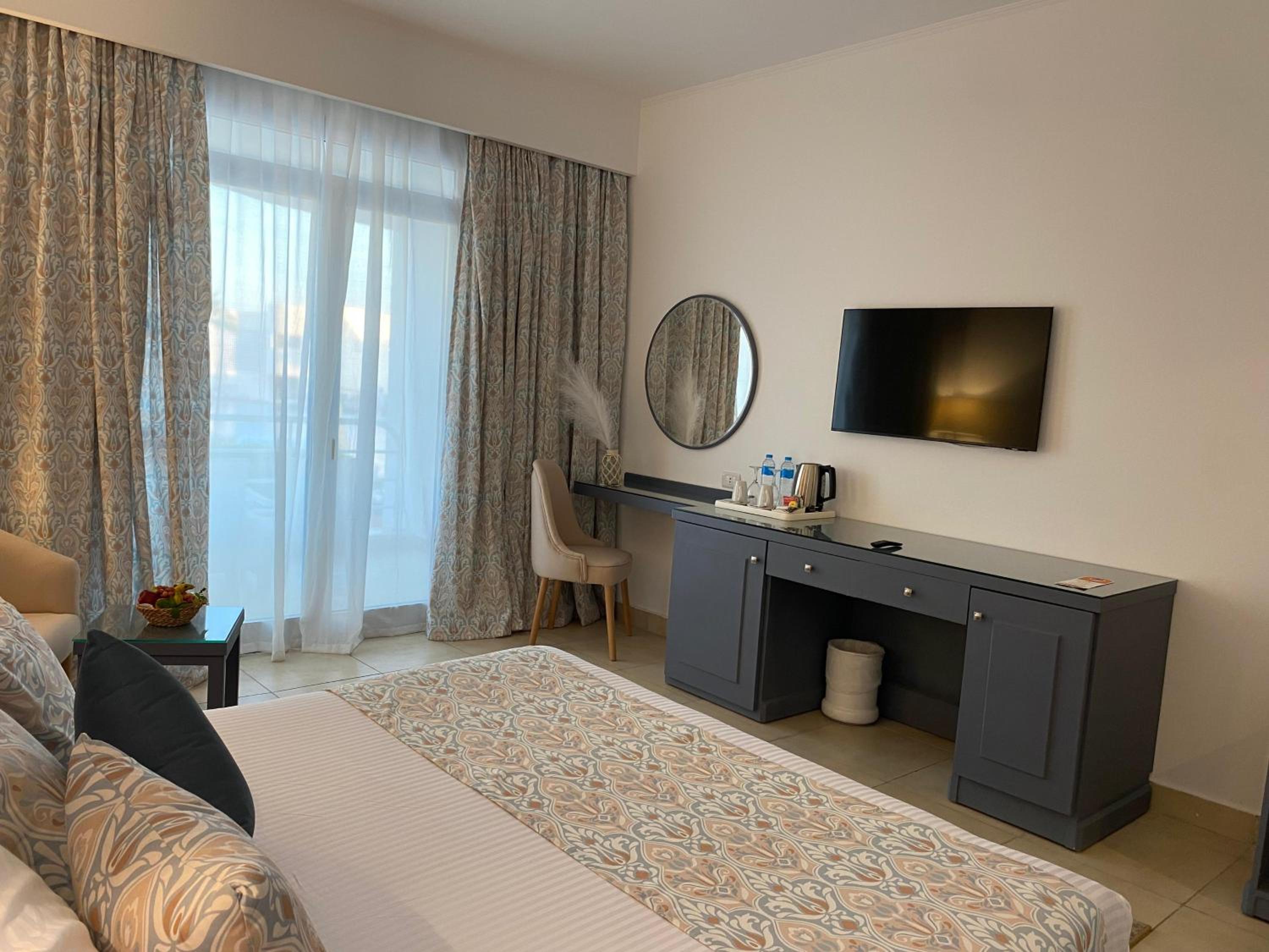 Sharm Reef Hotel